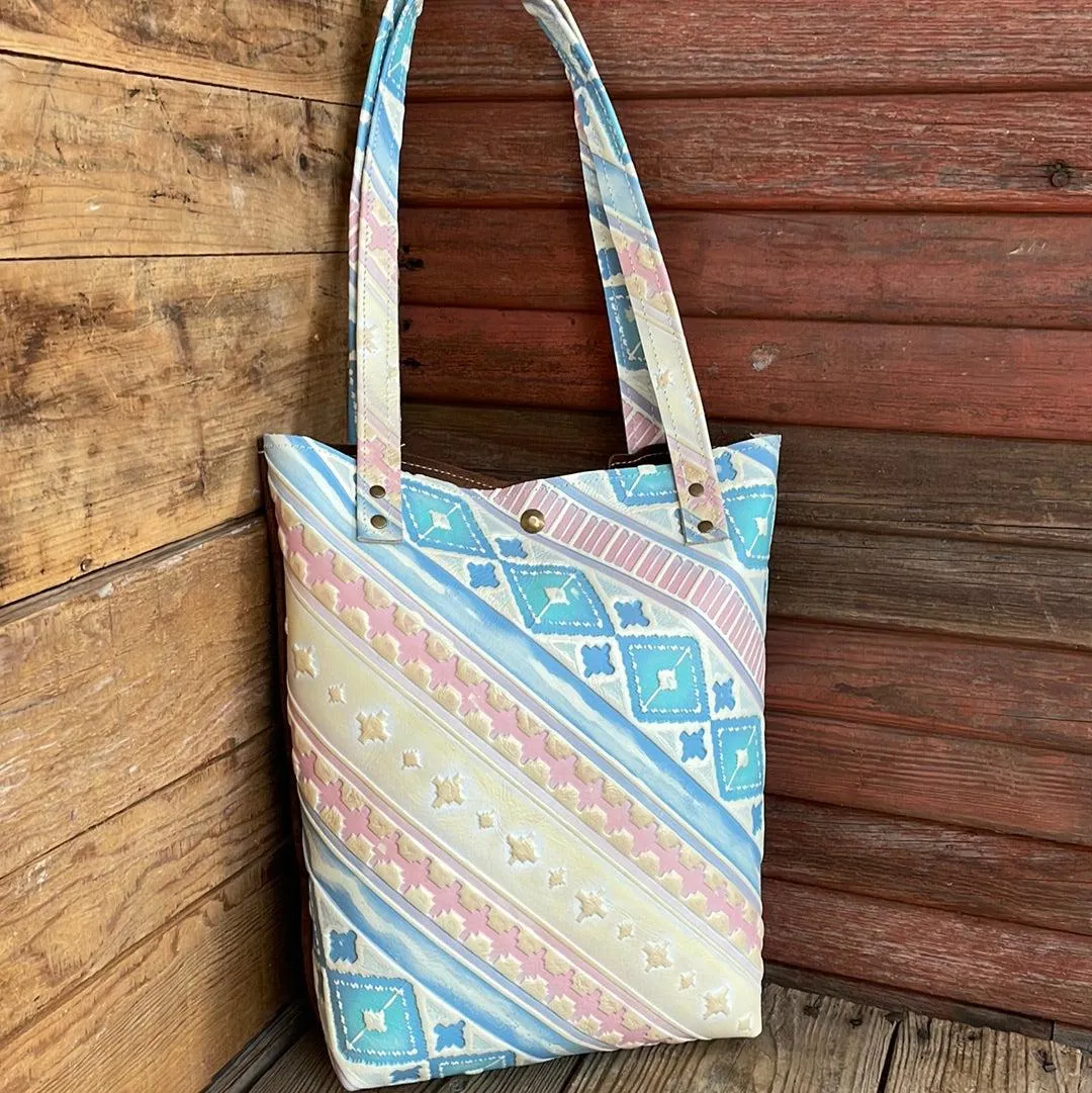 054 Trisha -  w/ Encanto Navajo