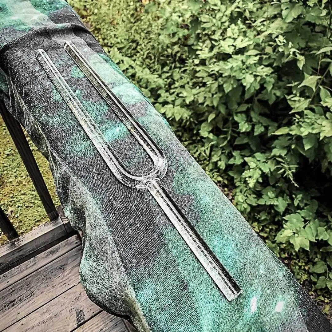 17.7” Quartz Crystal Tuning Fork Deep Note C3 / 130.81 Hz