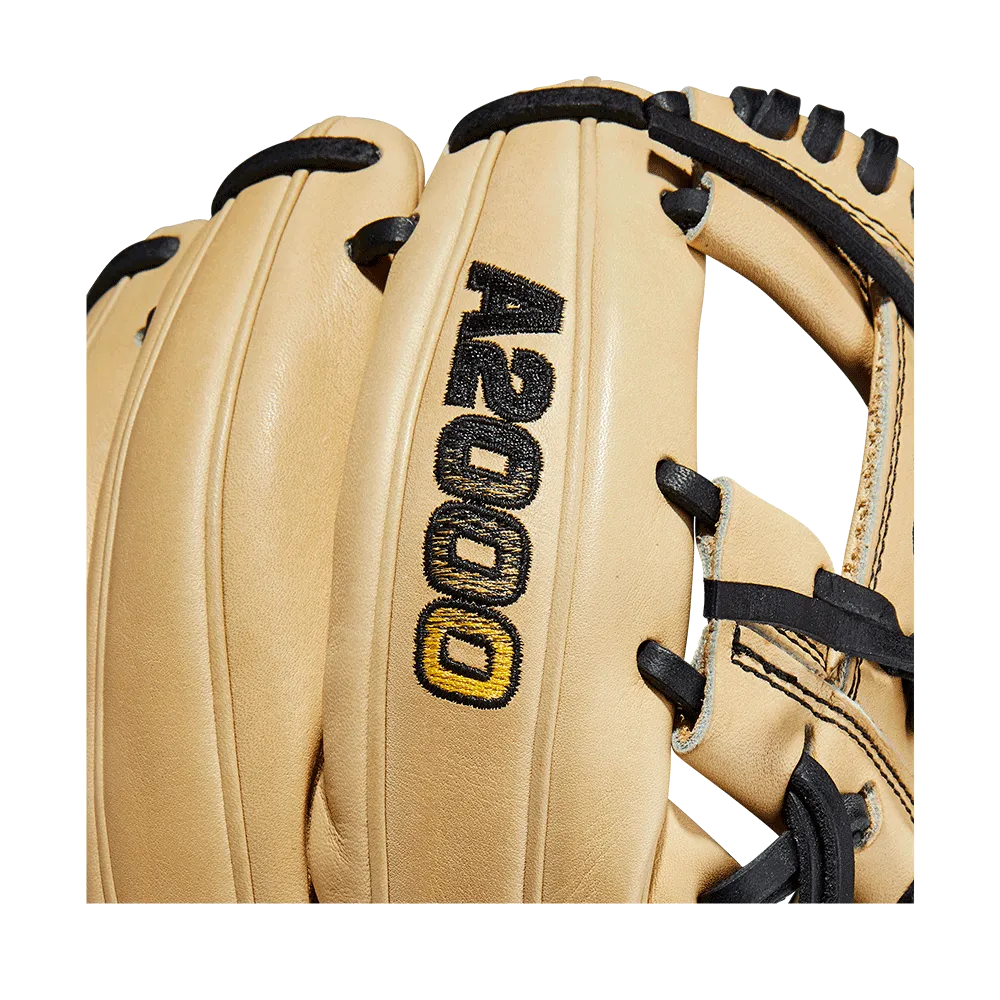 2023 Wilson A2000 1786 11.5" Infield Baseball Glove: WBW100969115
