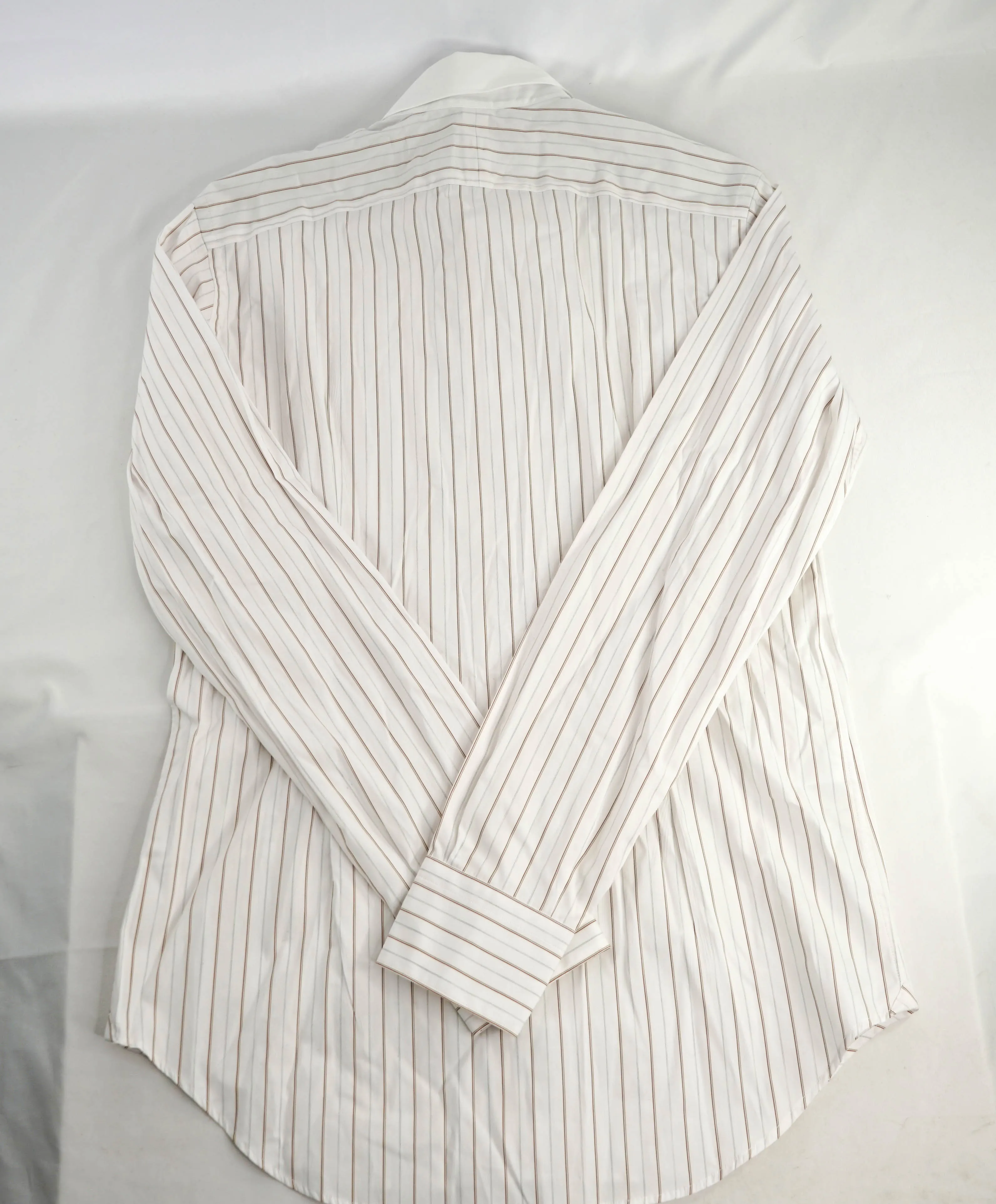 $395 ELEVENTY -*Wide Spread Contrast Collar* Button Dress Shirt - M
