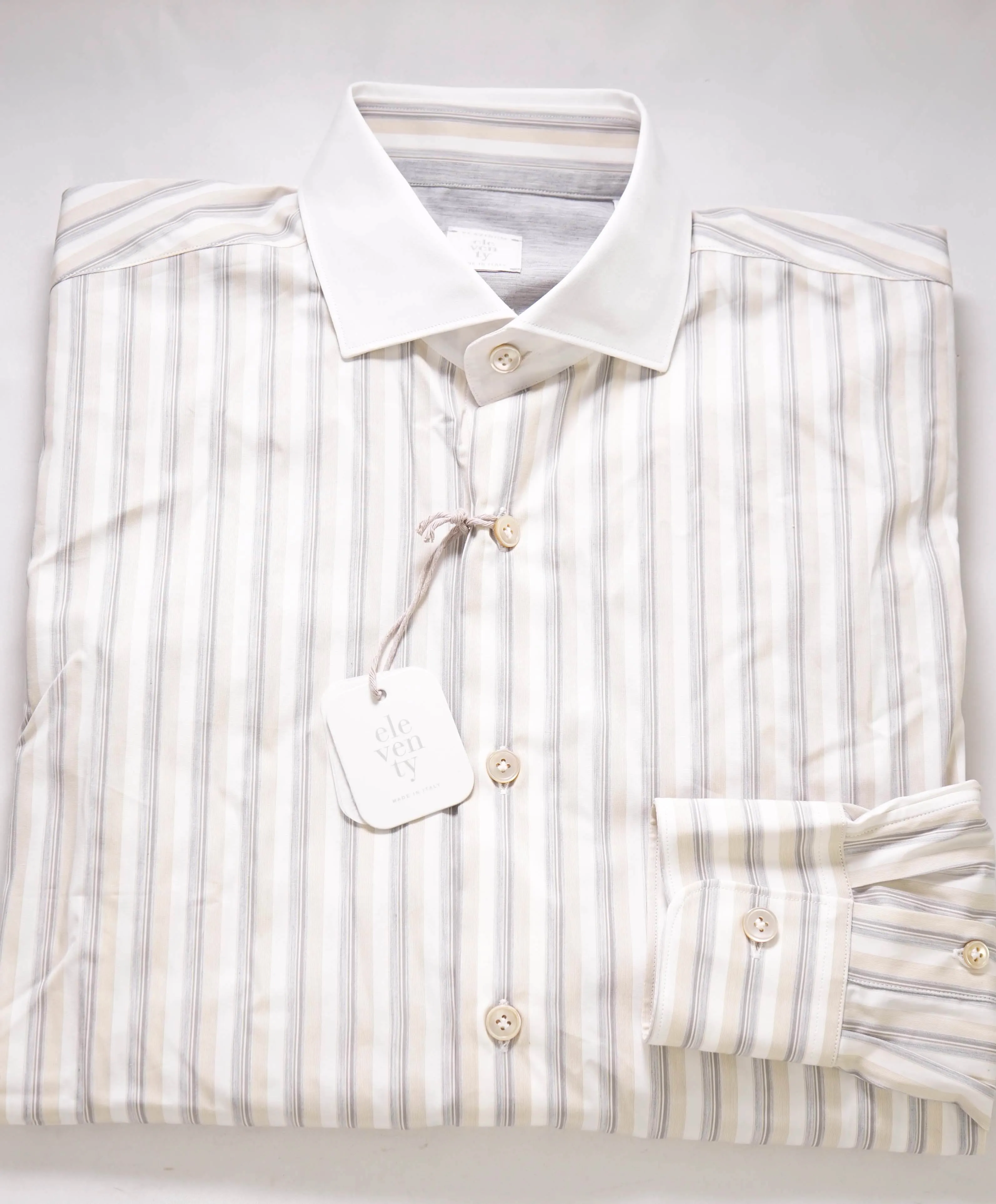 $495 ELEVENTY - Gray/White/Neutral *Spread Contrast Collar* Button Dress Shirt - M