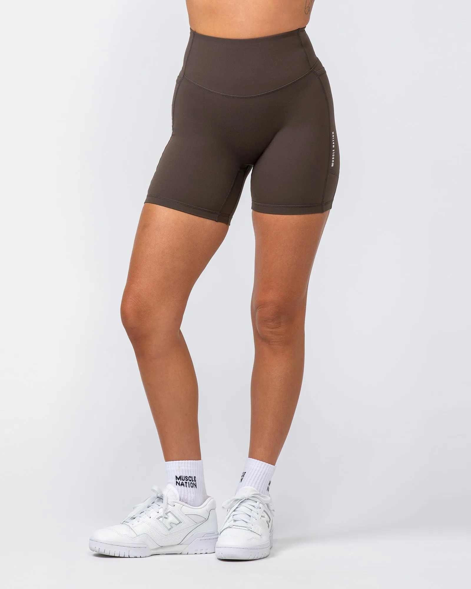 Agility Aura Pocket Bike Shorts - Deep Brown
