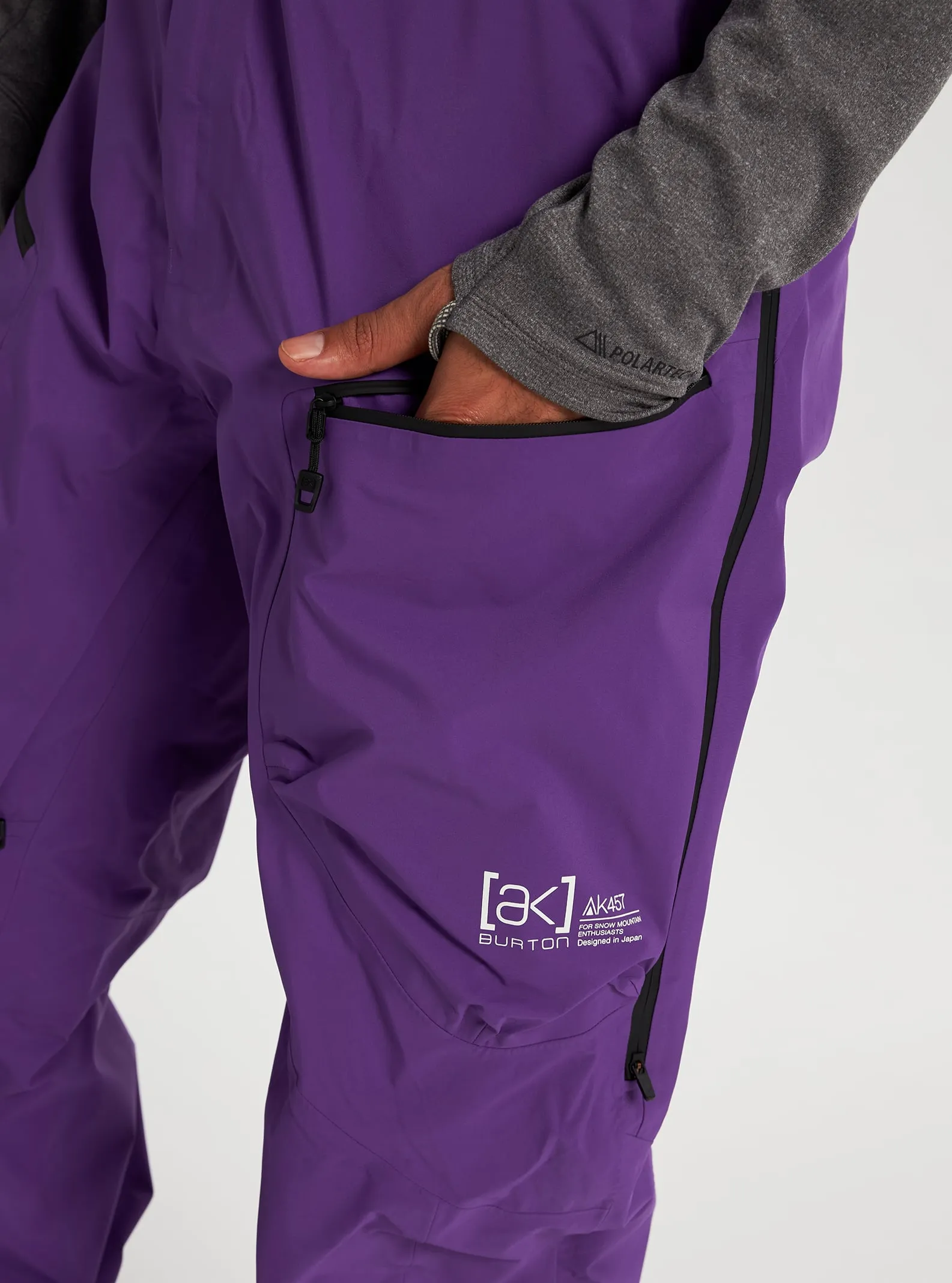 [ak] Japan GORE-TEX Pro Guide Hi-Top Snowboard Pant 2022