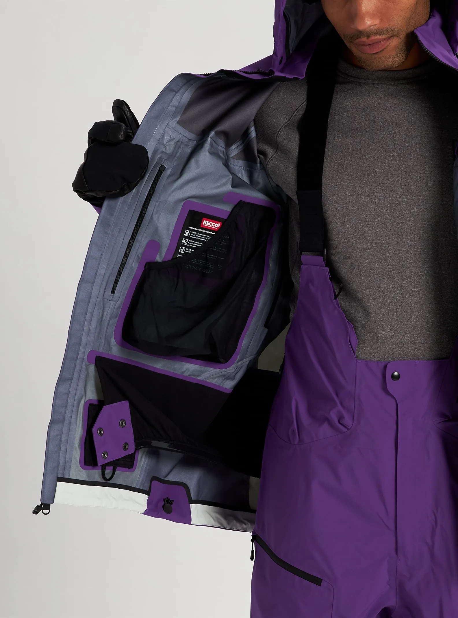 [ak] Japan GORE-TEX PRO Guide Snowboard Jacket 2022