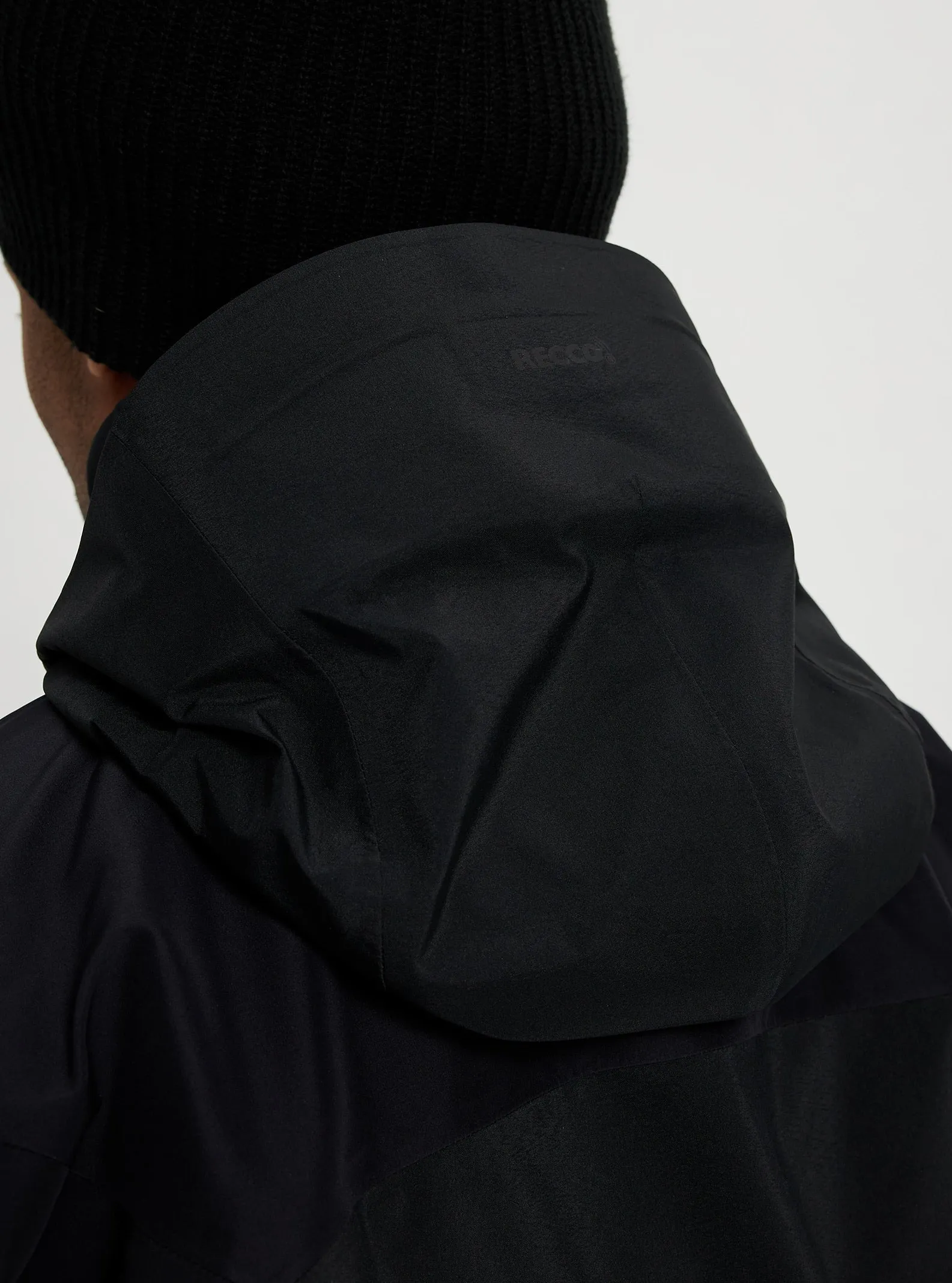 [ak] Japan GORE-TEX PRO Guide Snowboard Jacket 2022