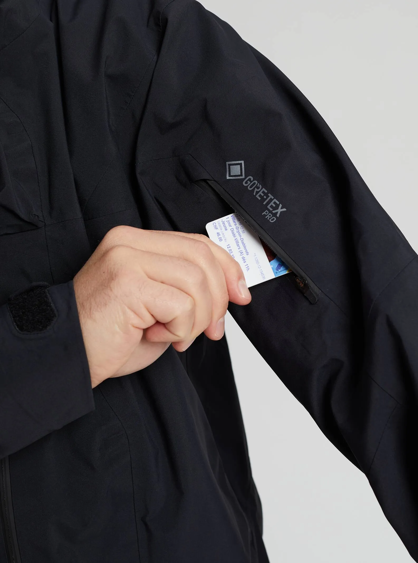 [ak] Japan GORE-TEX PRO Guide Snowboard Jacket 2022