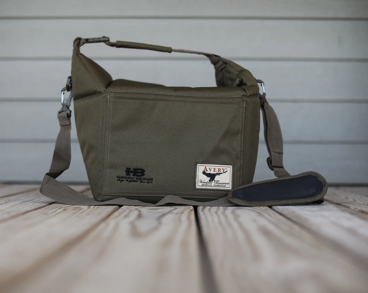Avery SS Cooler 24 pack Spanish Moss