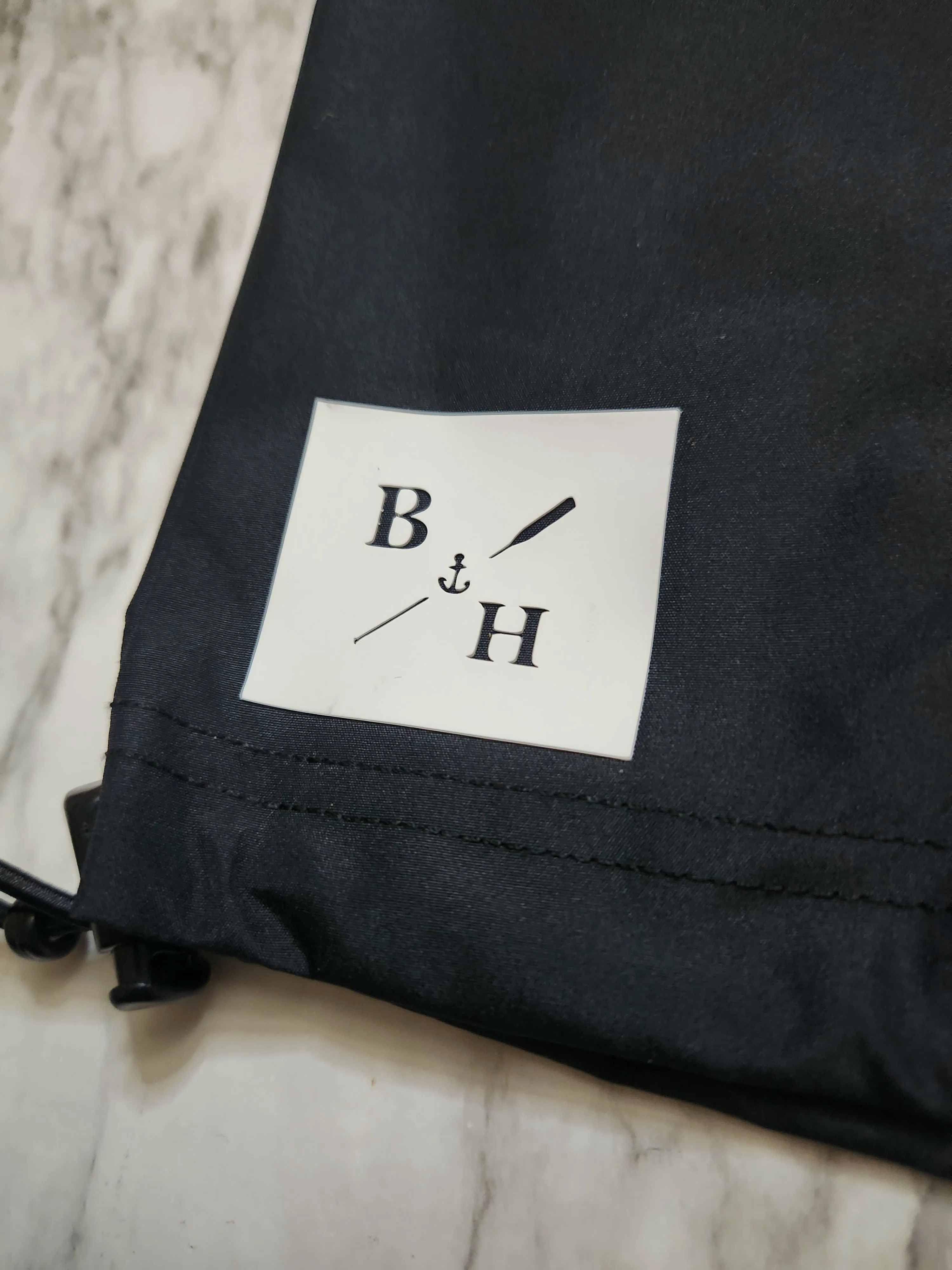 B & H Windbreaker (Black)