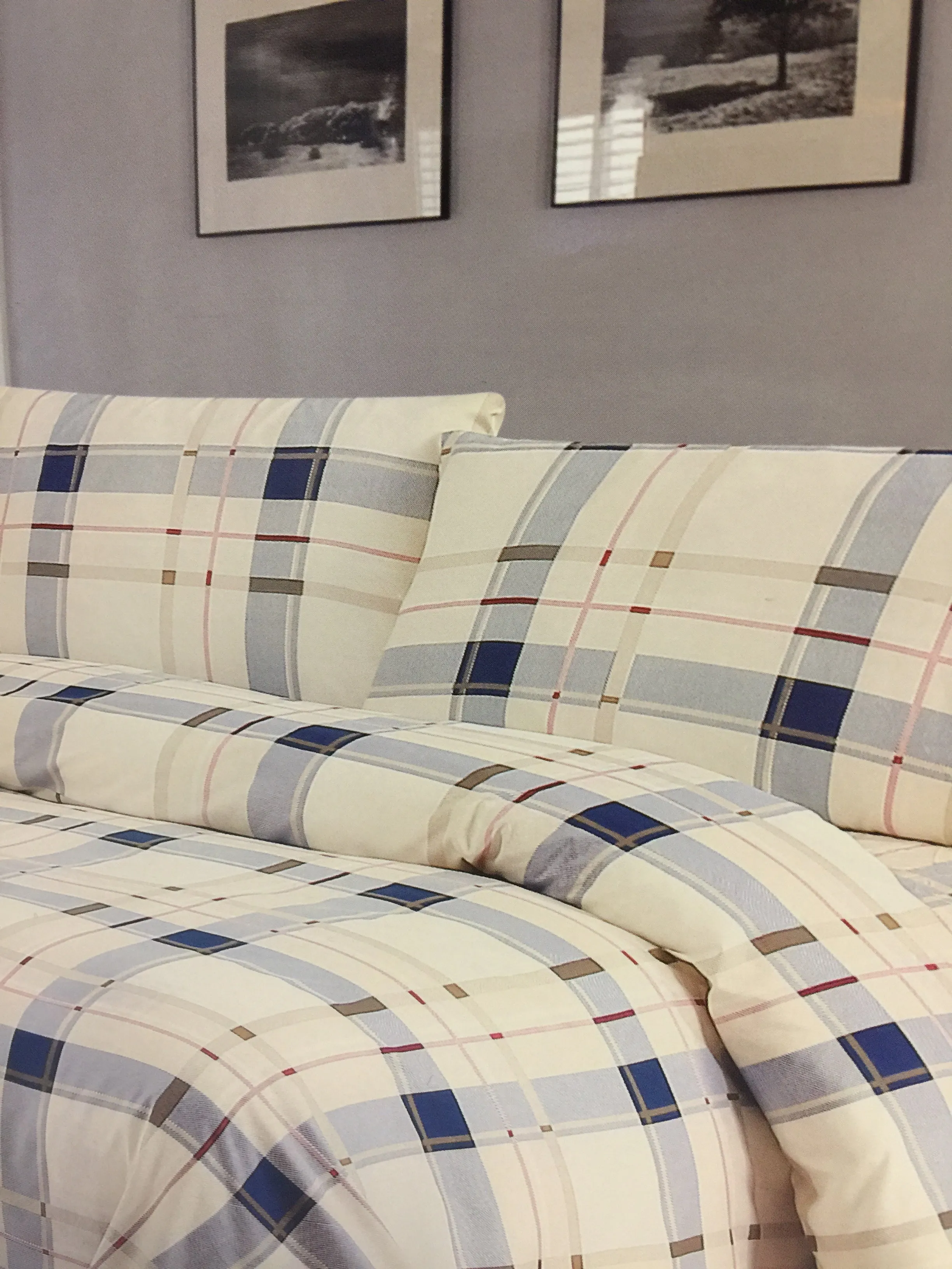 Bamboo Essence 1800 Wrinkle Free, Fade Resistant Plaid print Full/Double Deep Pocket Sheet Set! Fits Mattresses Up To 18 Inches!