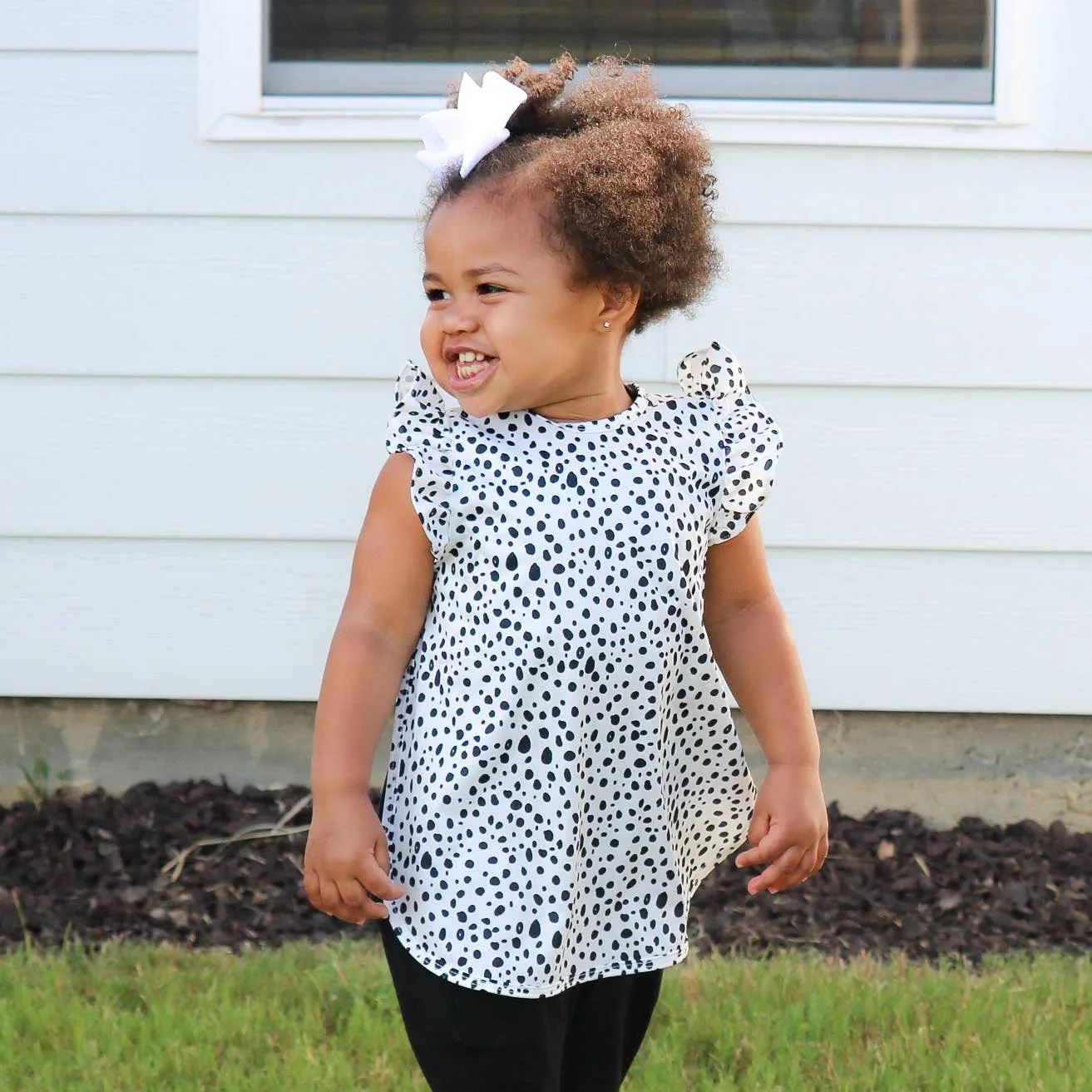 BapronBaby - Organic Dot Toddler Flutter Bapron