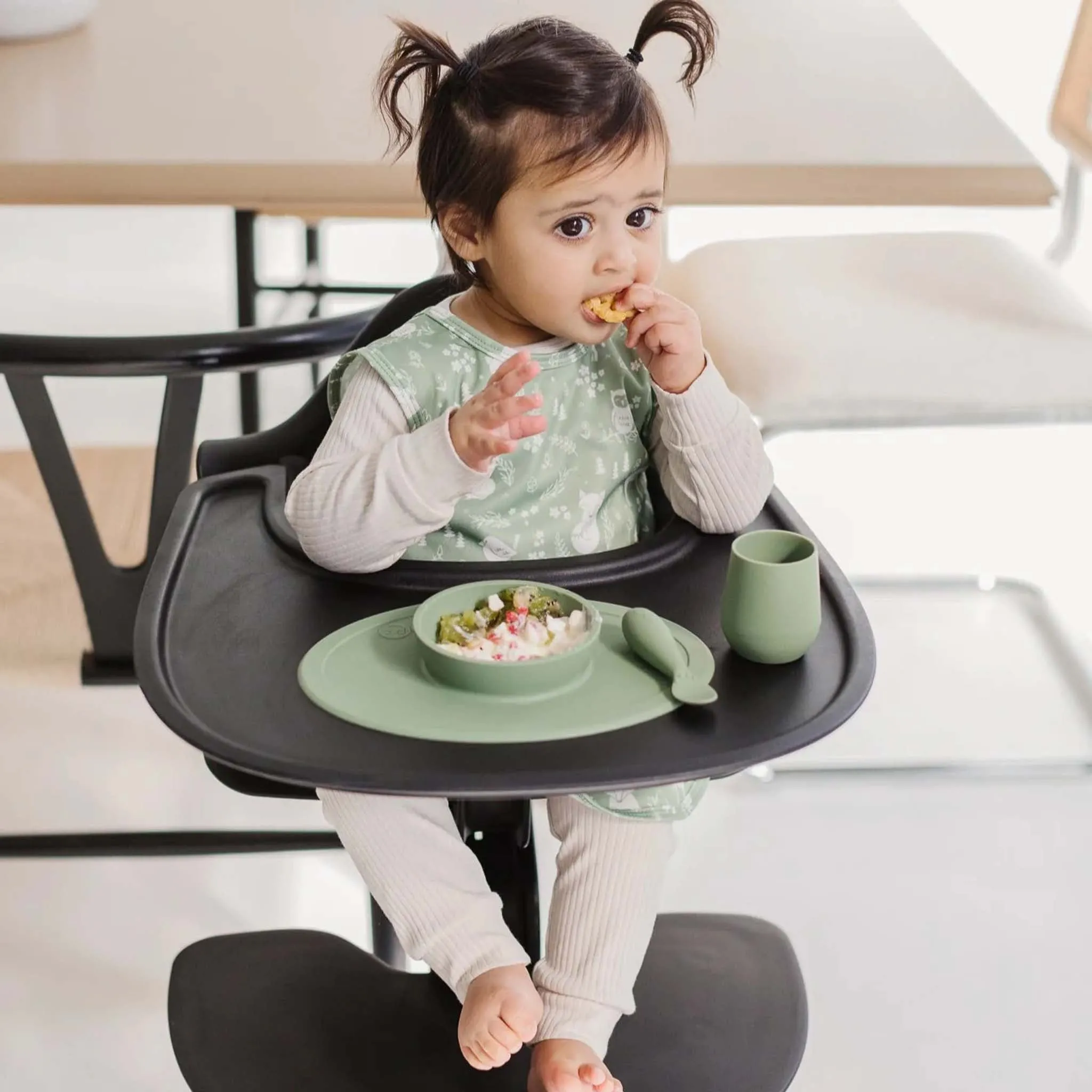 BapronBaby Preschool Bib (3T )