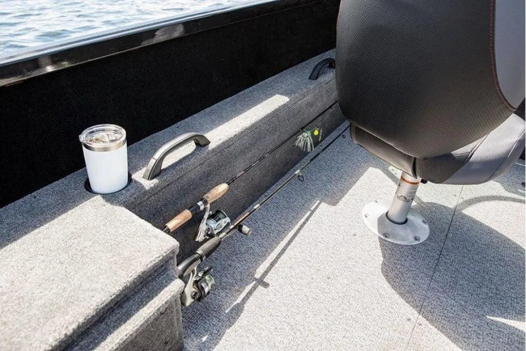 Barca aluminiu AlumaCraft Competitor 165