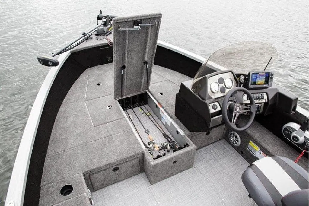 Barca aluminiu AlumaCraft Competitor 175