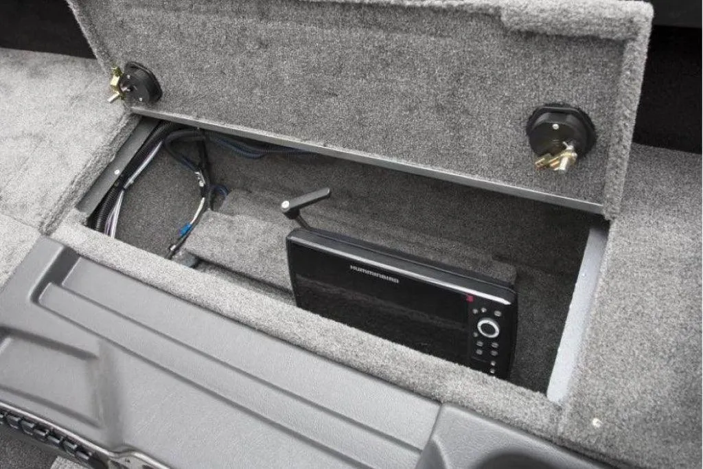 Barca aluminiu AlumaCraft Competitor 175