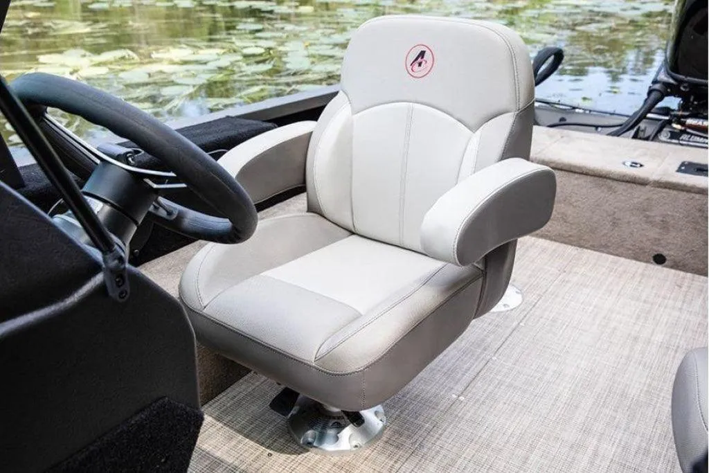 Barca aluminiu AlumaCraft Competitor 205 CS / Sport