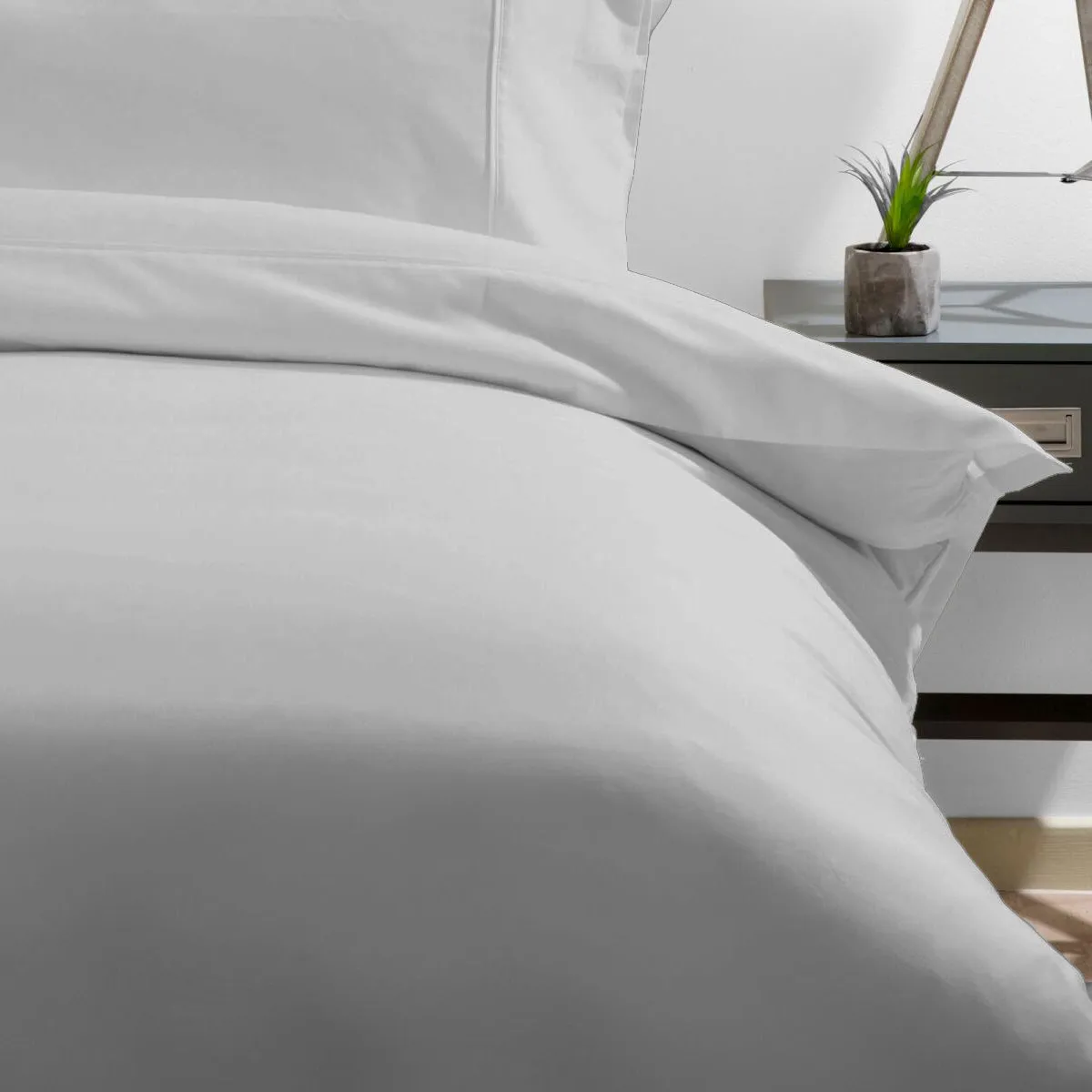 Belledorm 600TC Cotton Sateen Duvet Cover - Platinum