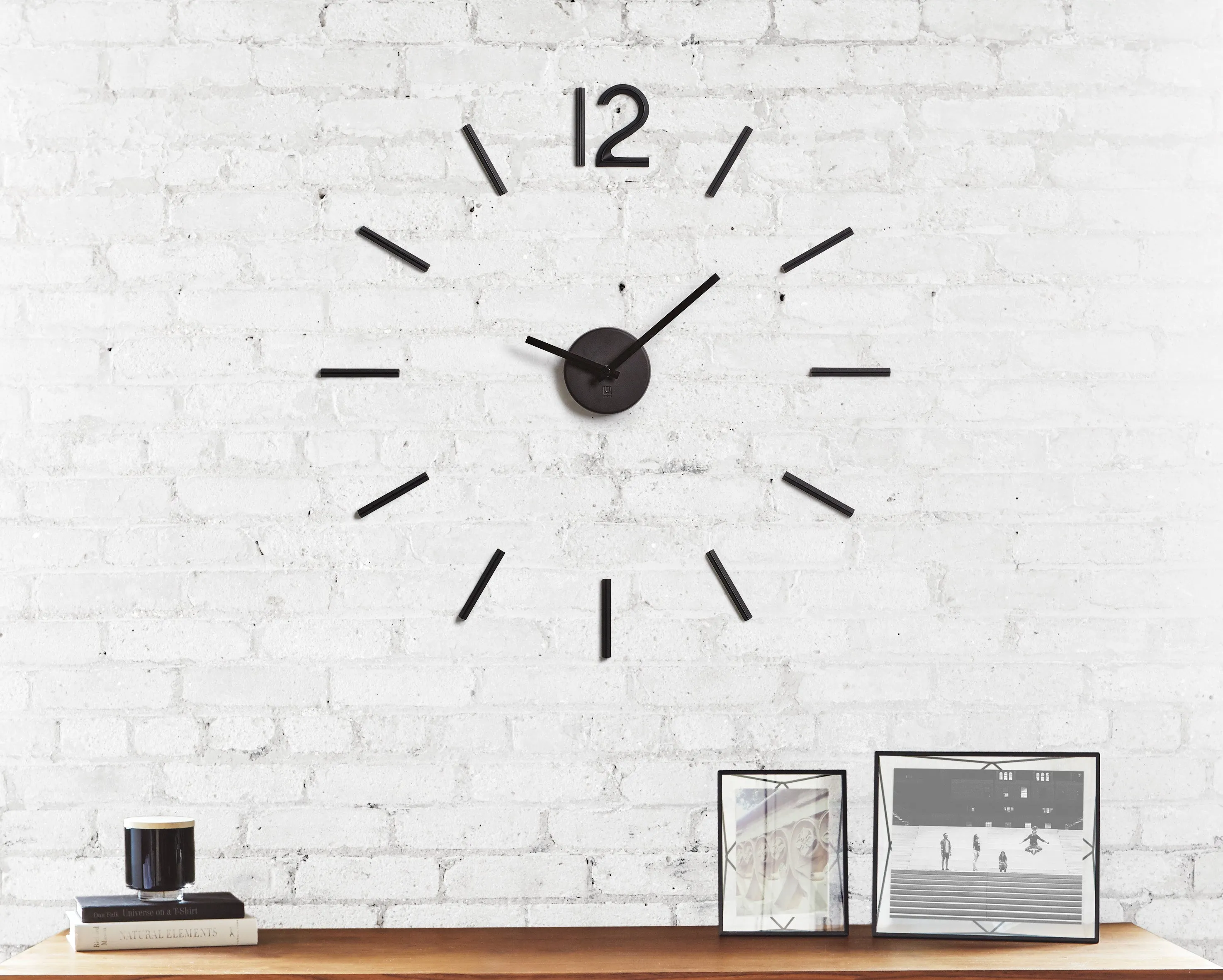 BLINK CLOCK