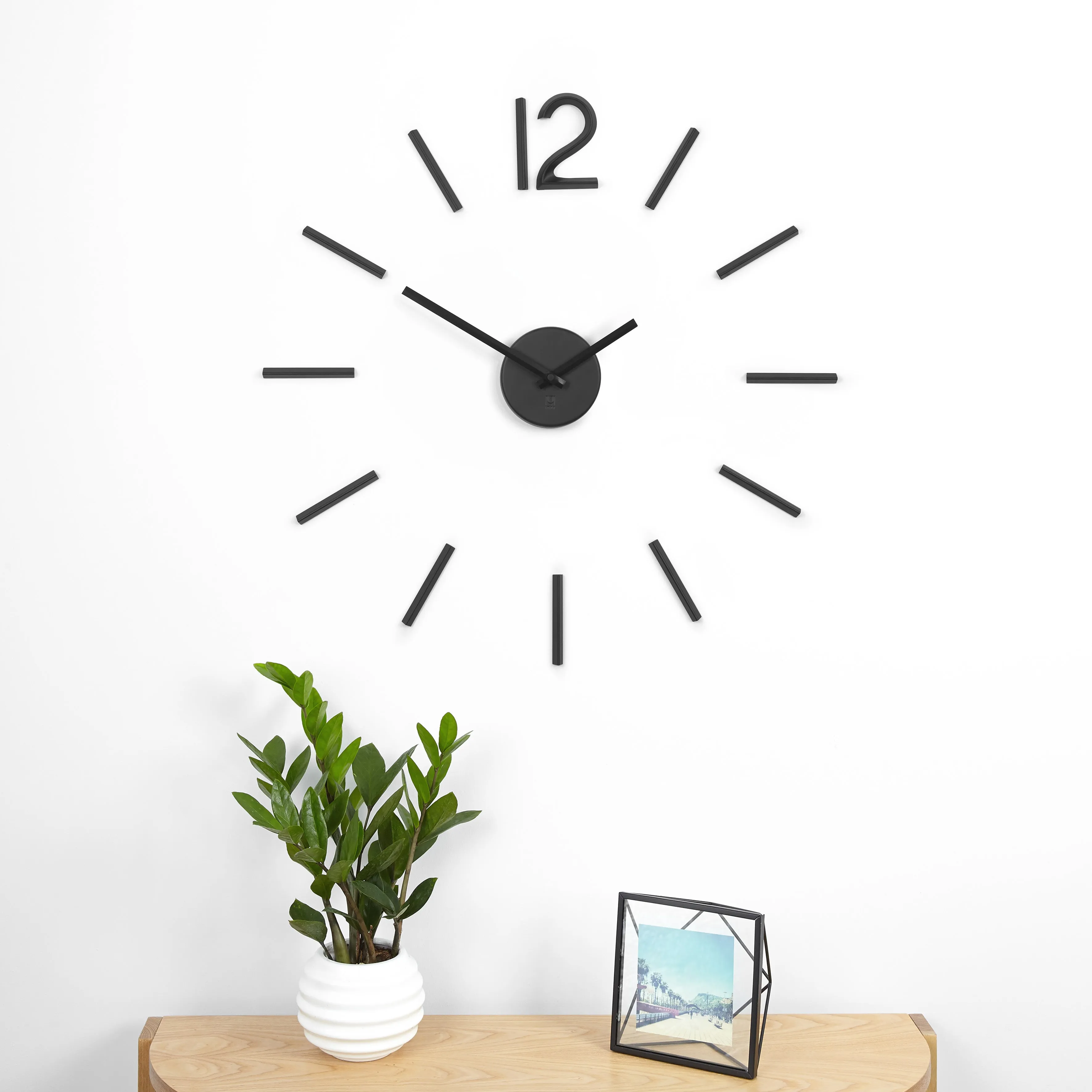 BLINK CLOCK