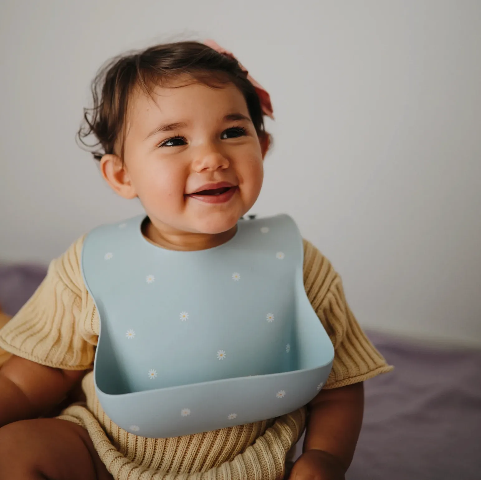 Blue Daisy Silicone Bib