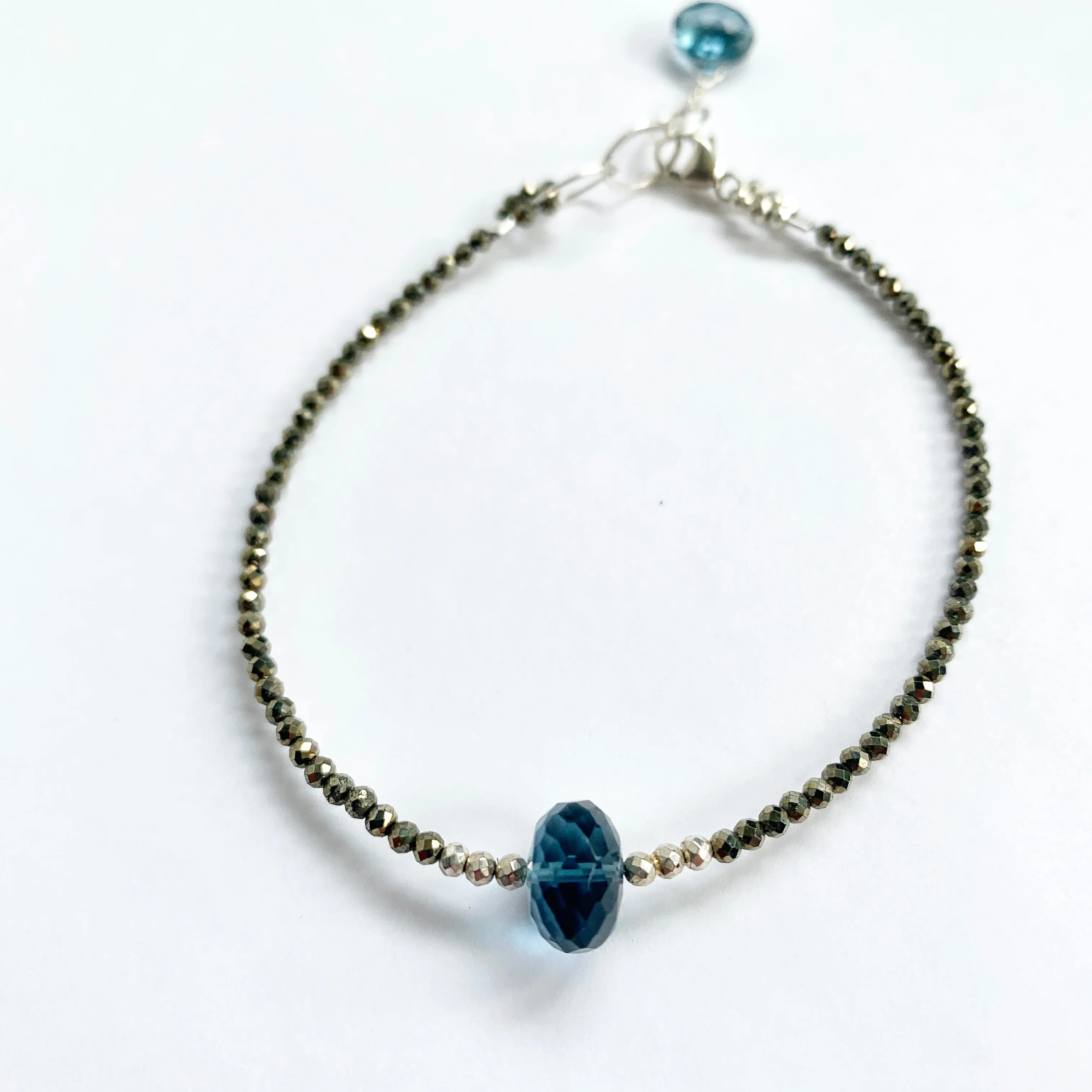 Blue Quartz Luna Simple Bracelet