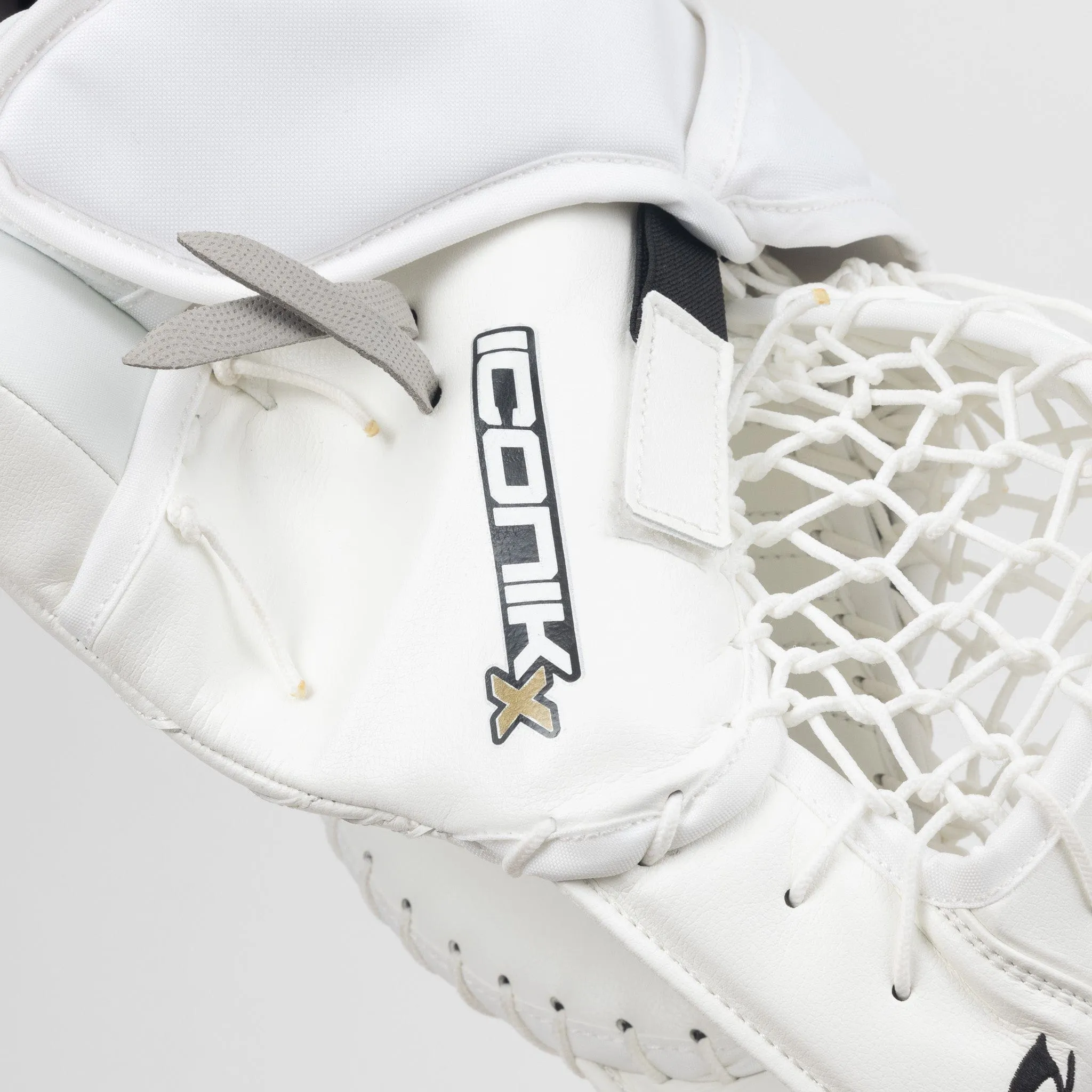 Brian's ICONIK X Senior Goalie Catcher
