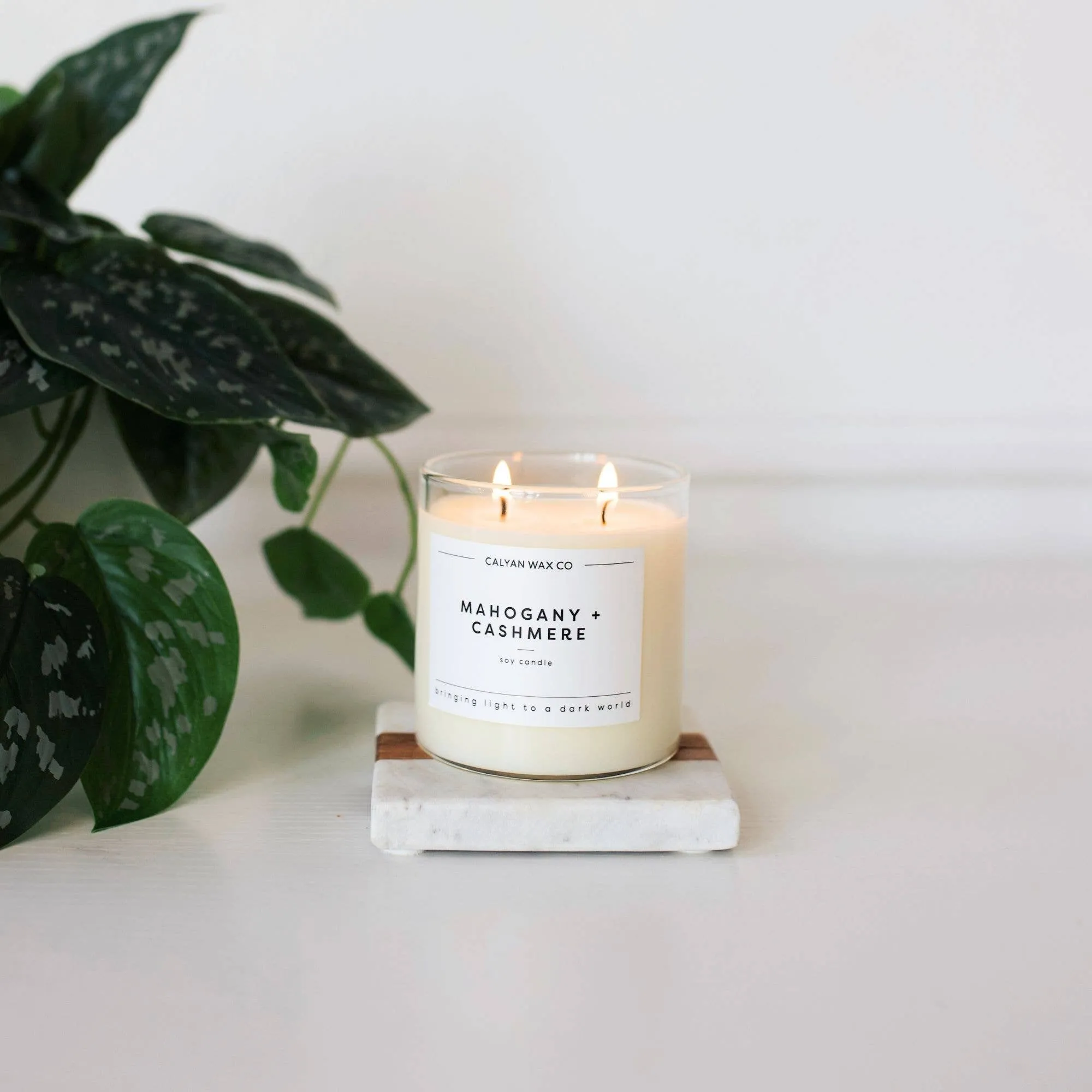 Calyan Wax Co. - Mahogany   Cashmere - Glass Tumbler Soy Candle