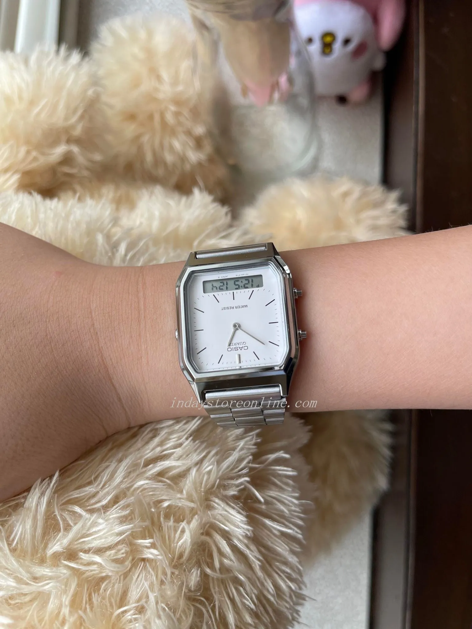 Casio Vintage Unisex Watch AQ-230A-7D Silver Plated Stainless Steel Self-adjustable Band