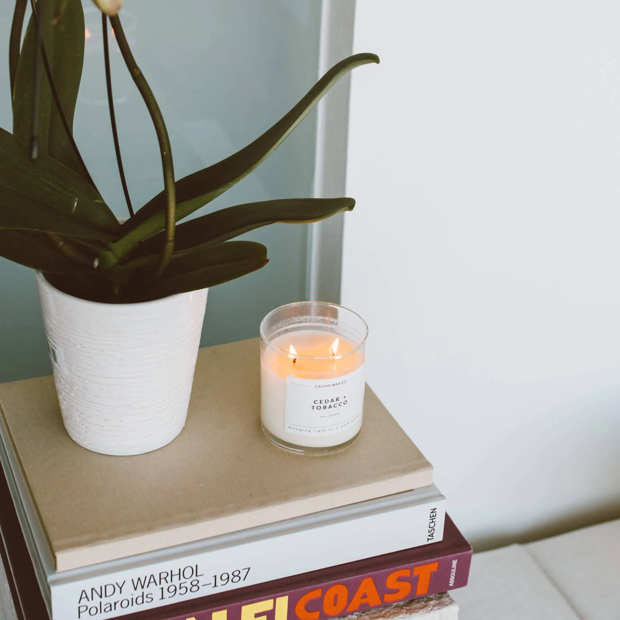 Cedar   Tobacco Glass Tumbler Soy Candle