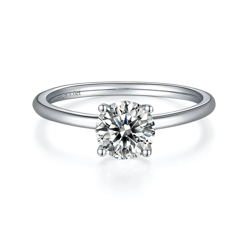 Classic Solitaire Round Cut 1ct Moissanite Ring