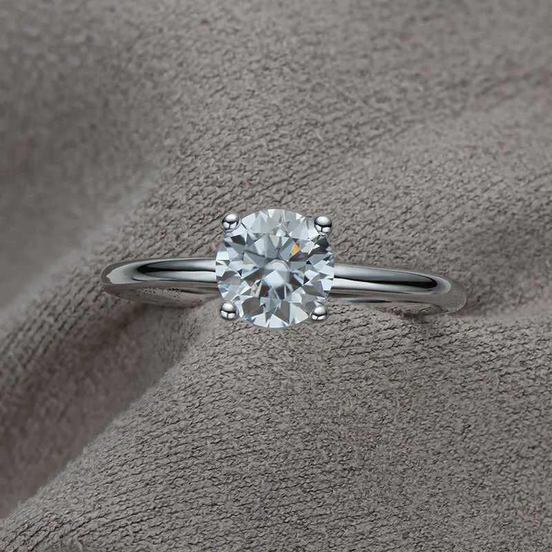 Classic Solitaire Round Cut 1ct Moissanite Ring