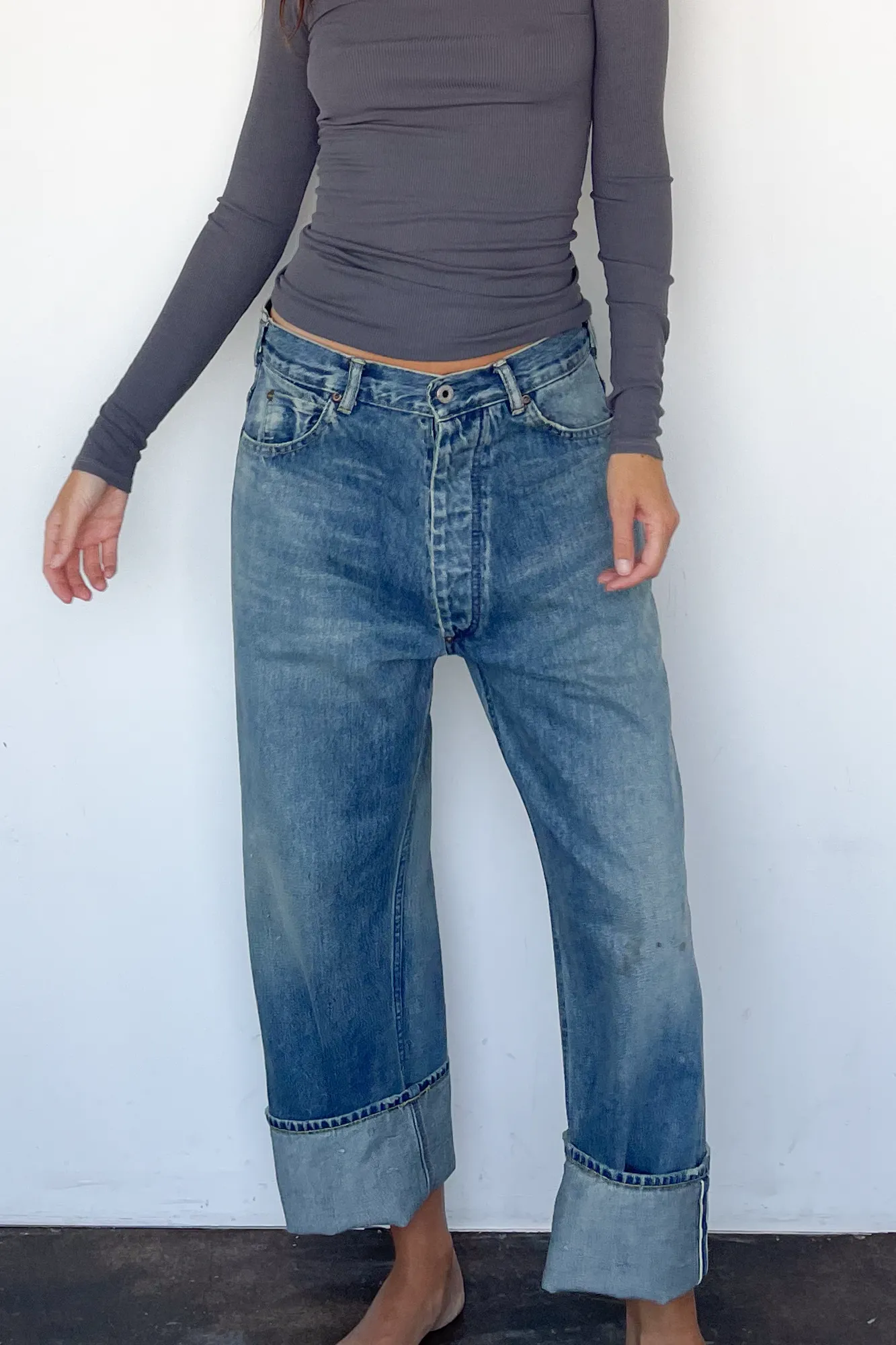 Deep Rise Baggy Cut Jean