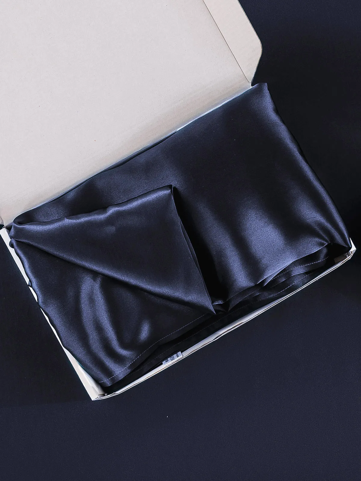 Discreet Hidden Zipper Pillowcase
