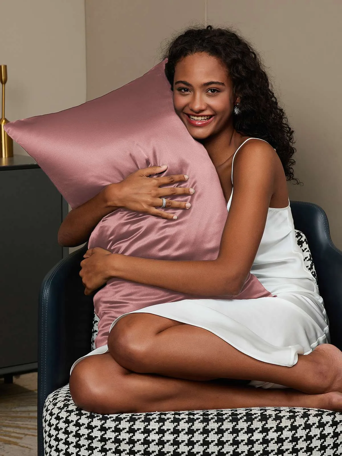 Discreet Hidden Zipper Pillowcase