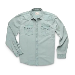 Dust Up Denim Snapshirt in Light Wash