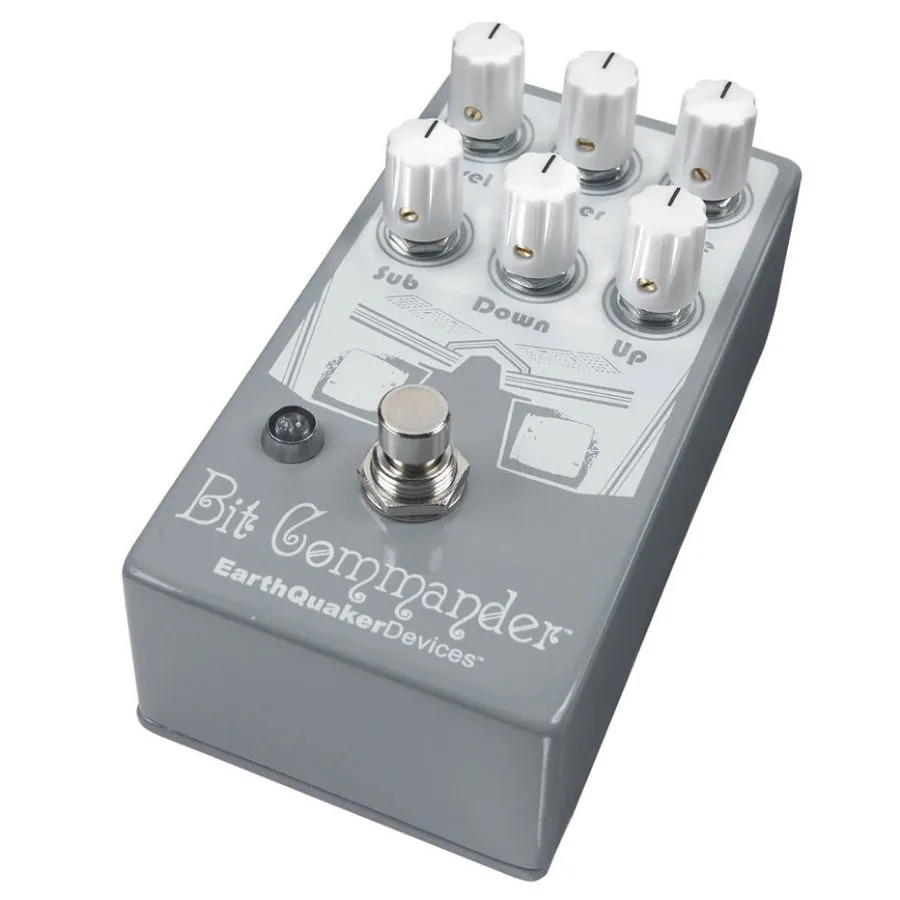 EarthQuaker Devices Bit Commander Analog Octave Synth Pedal