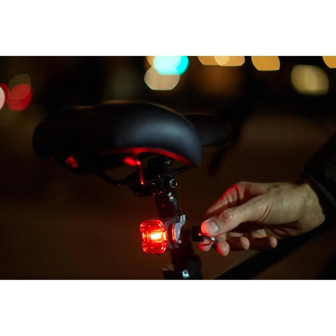 ECLAIRAGE VELO LED RL 520 ARRIERE LOCK USB