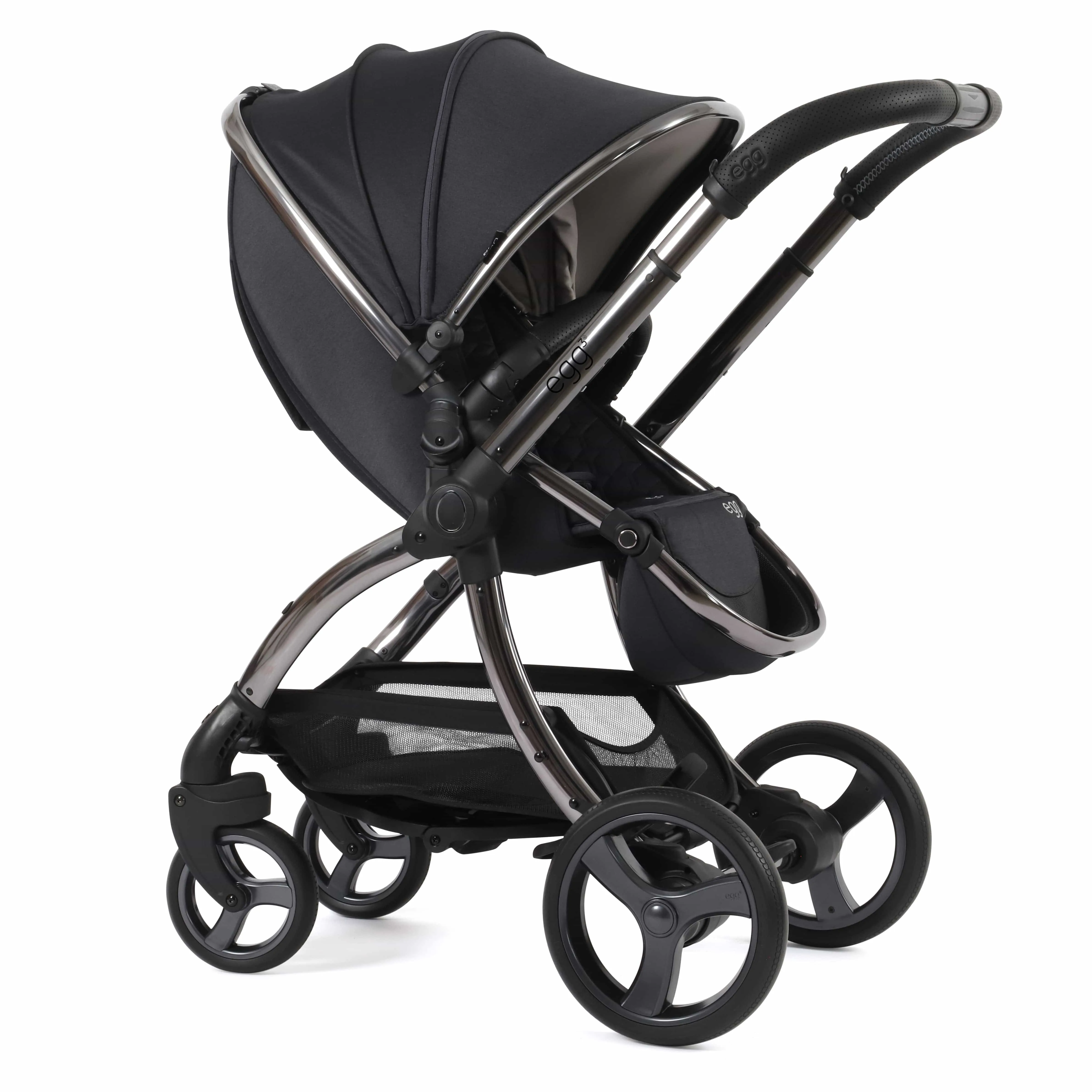 egg3 Luxury Maxi-Cosi Travel System Bundle - Carbonite