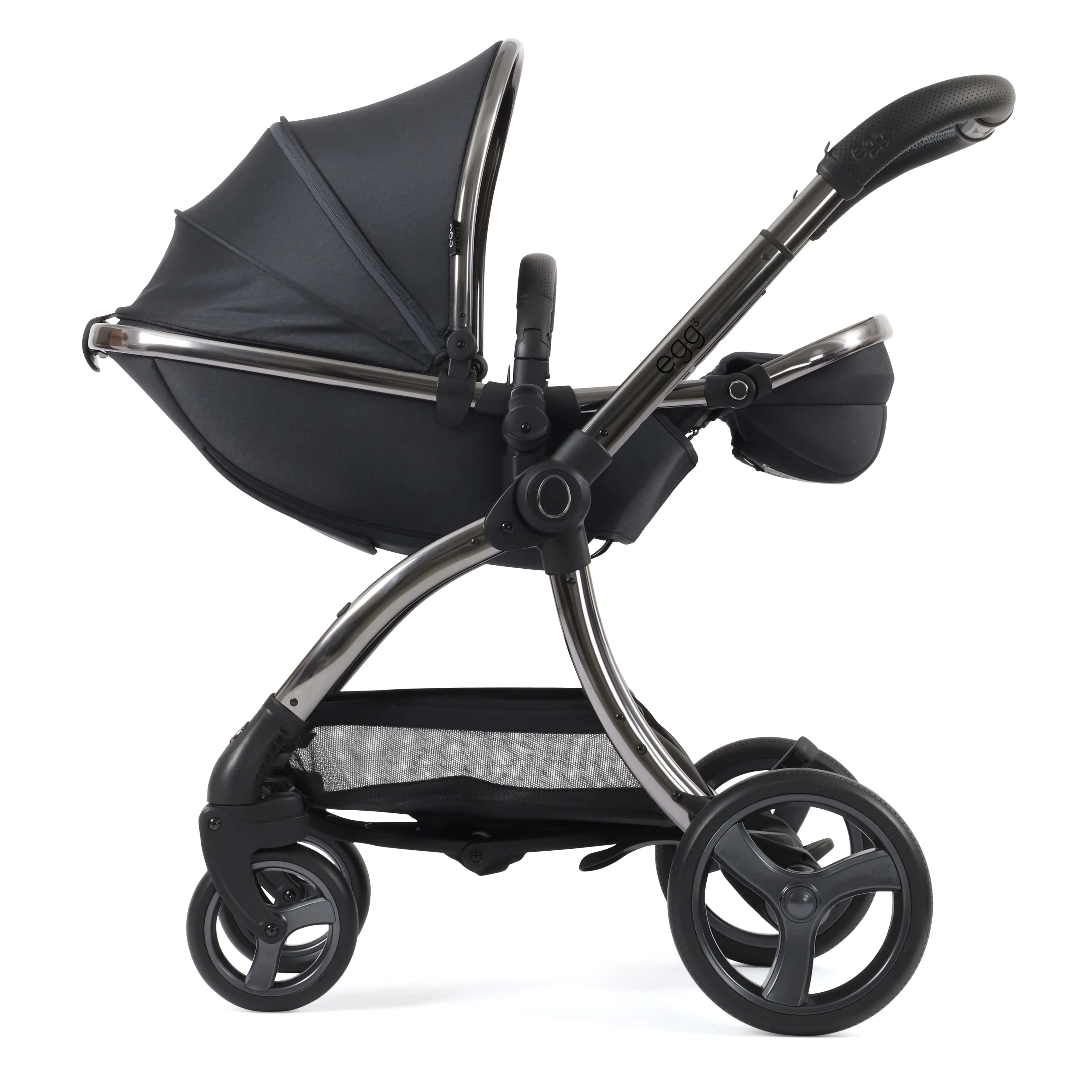 egg3 Luxury Maxi-Cosi Travel System Bundle - Carbonite