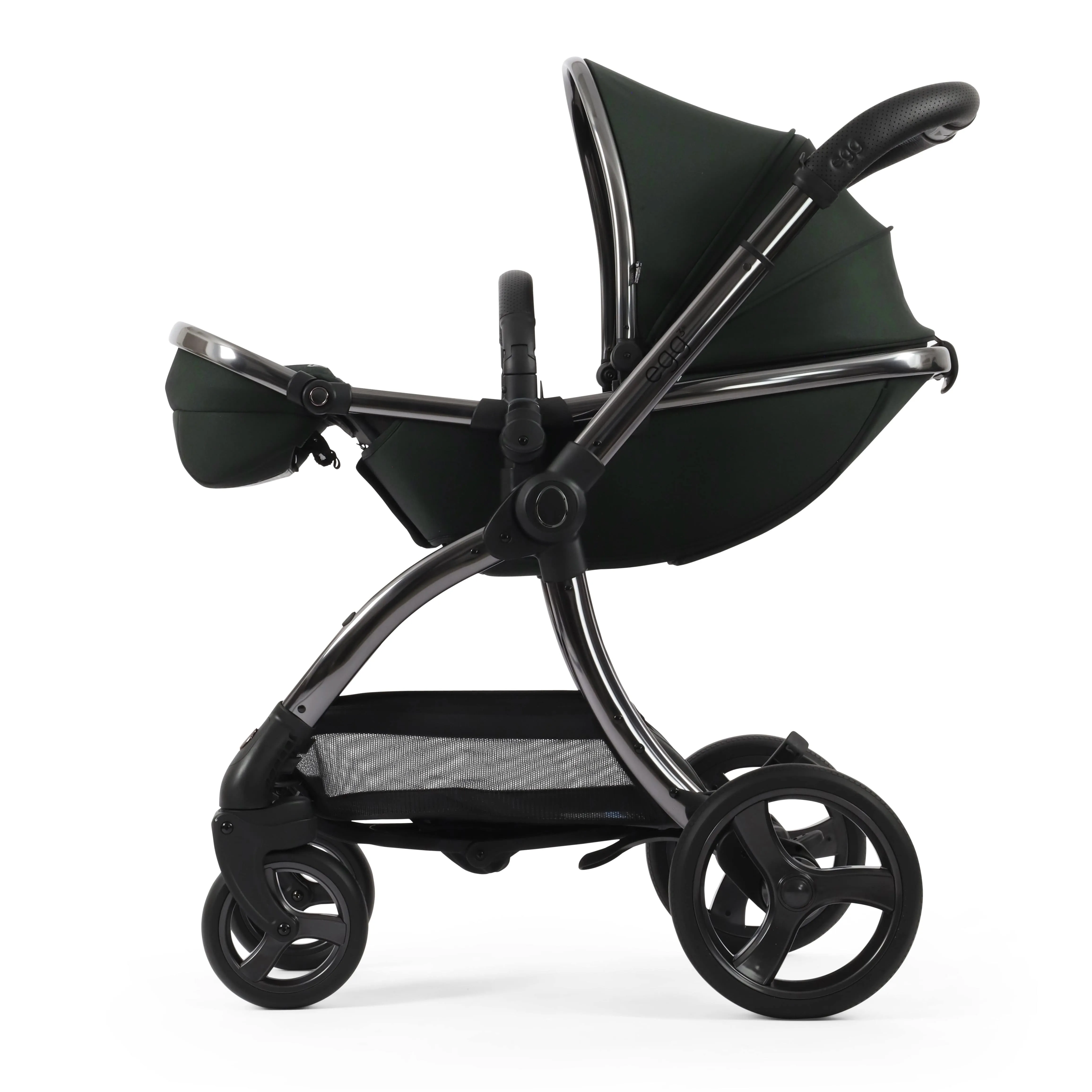 egg3 Luxury Maxi-Cosi Travel System Bundle in Black Olive