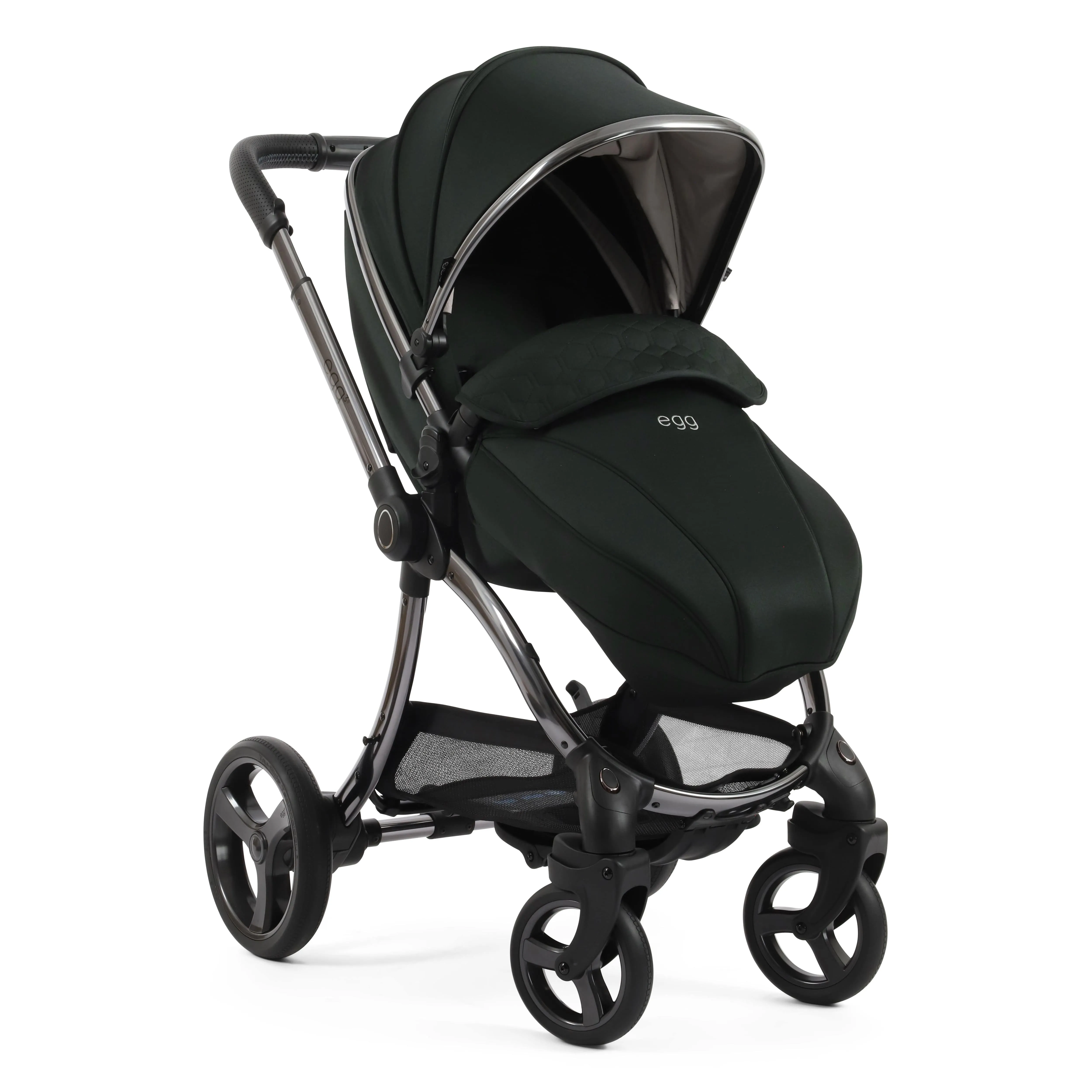 egg3 Luxury Maxi-Cosi Travel System Bundle in Black Olive