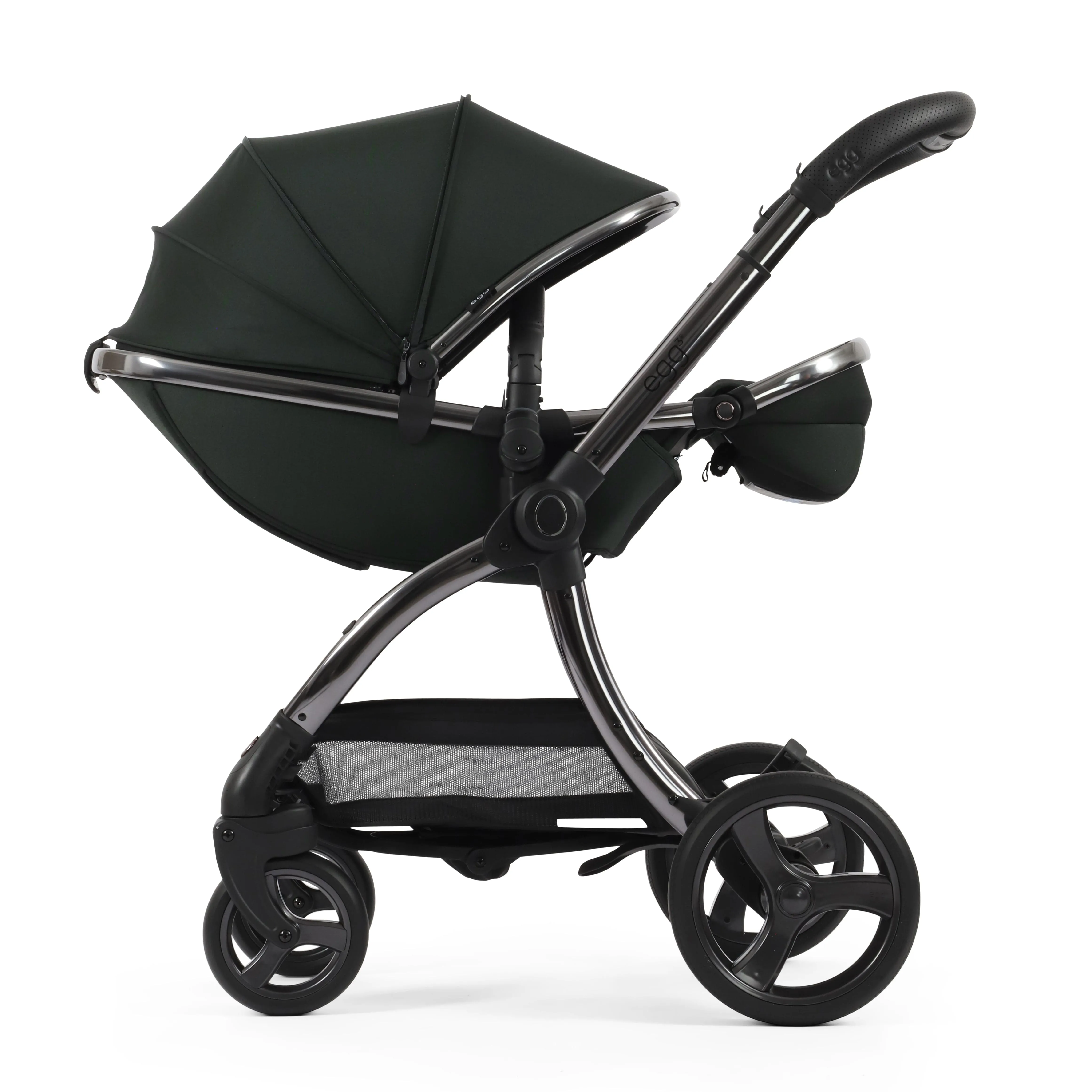 egg3 Luxury Maxi-Cosi Travel System Bundle in Black Olive