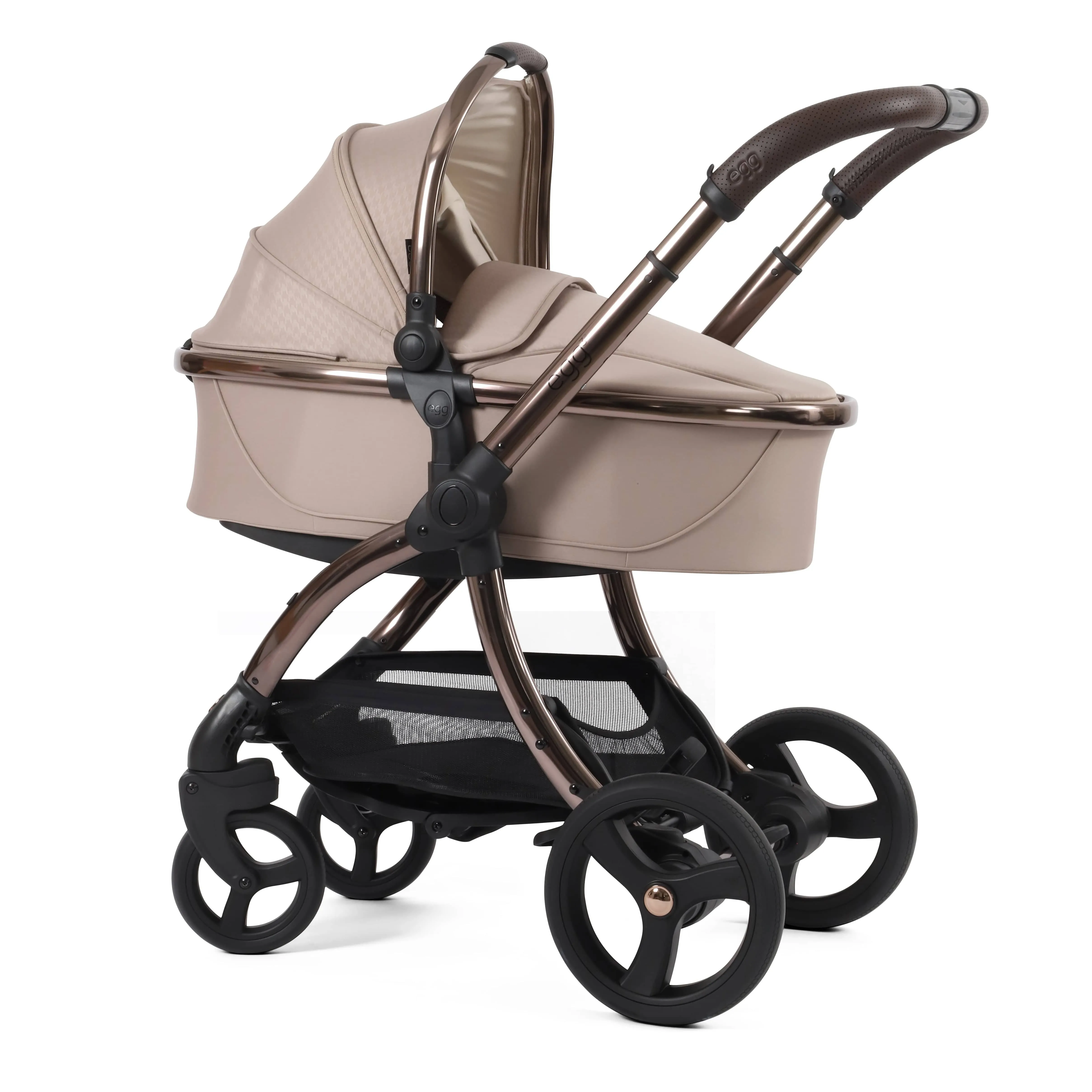 egg3 Luxury Maxi-Cosi Travel System Bundle in Houndstooth Almond