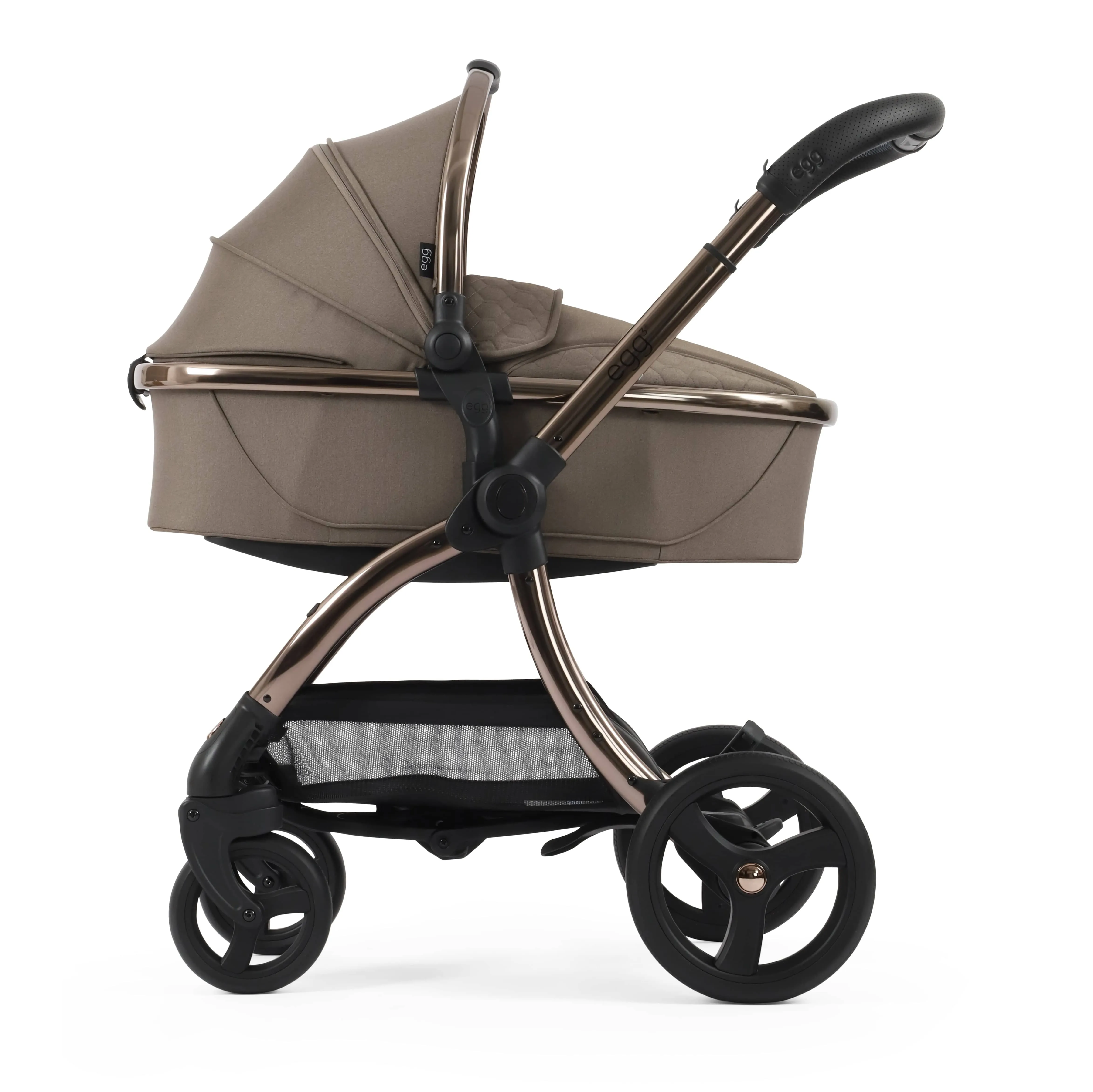 egg3 Luxury Maxi-Cosi Travel System Bundle in Mink