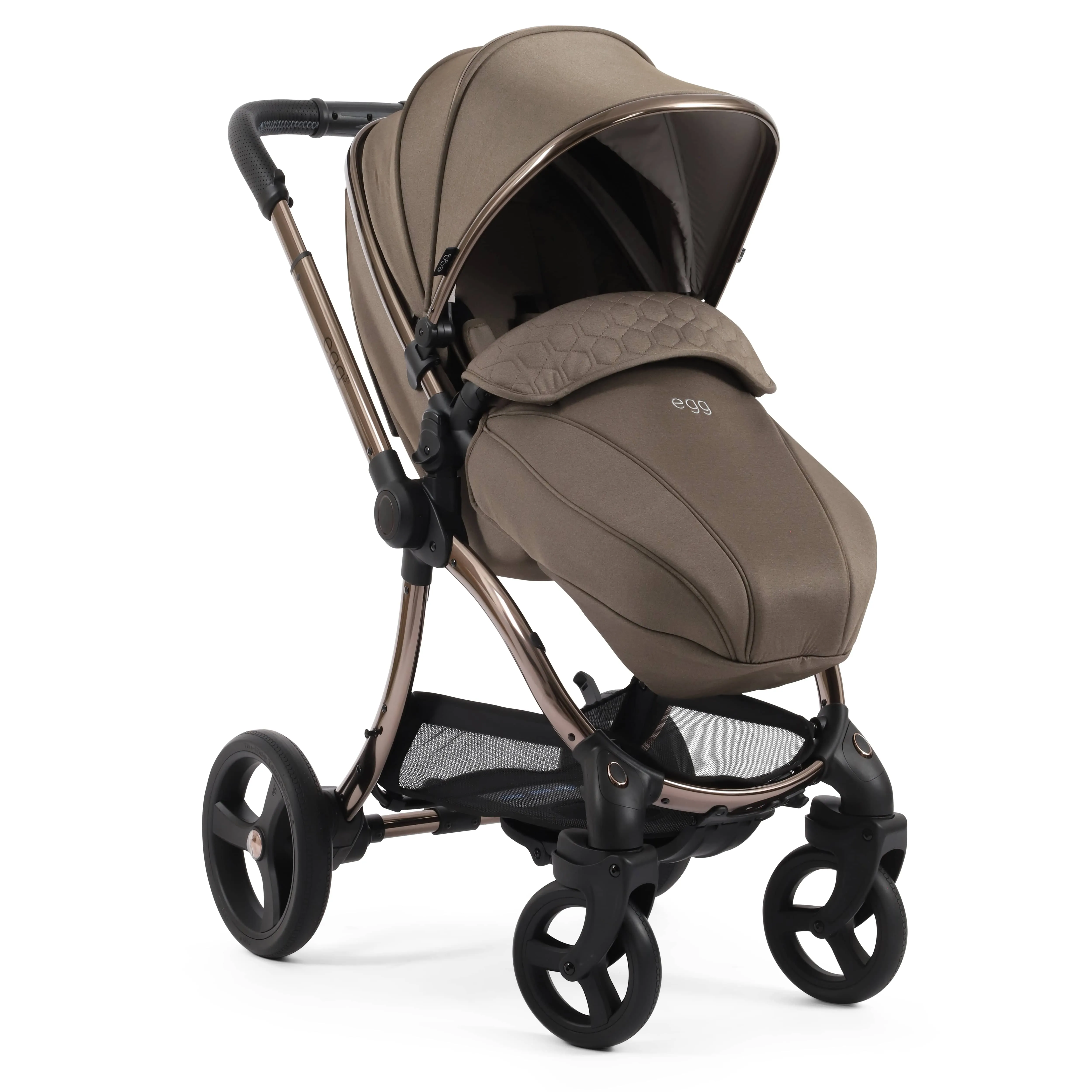 egg3 Luxury Maxi-Cosi Travel System Bundle in Mink