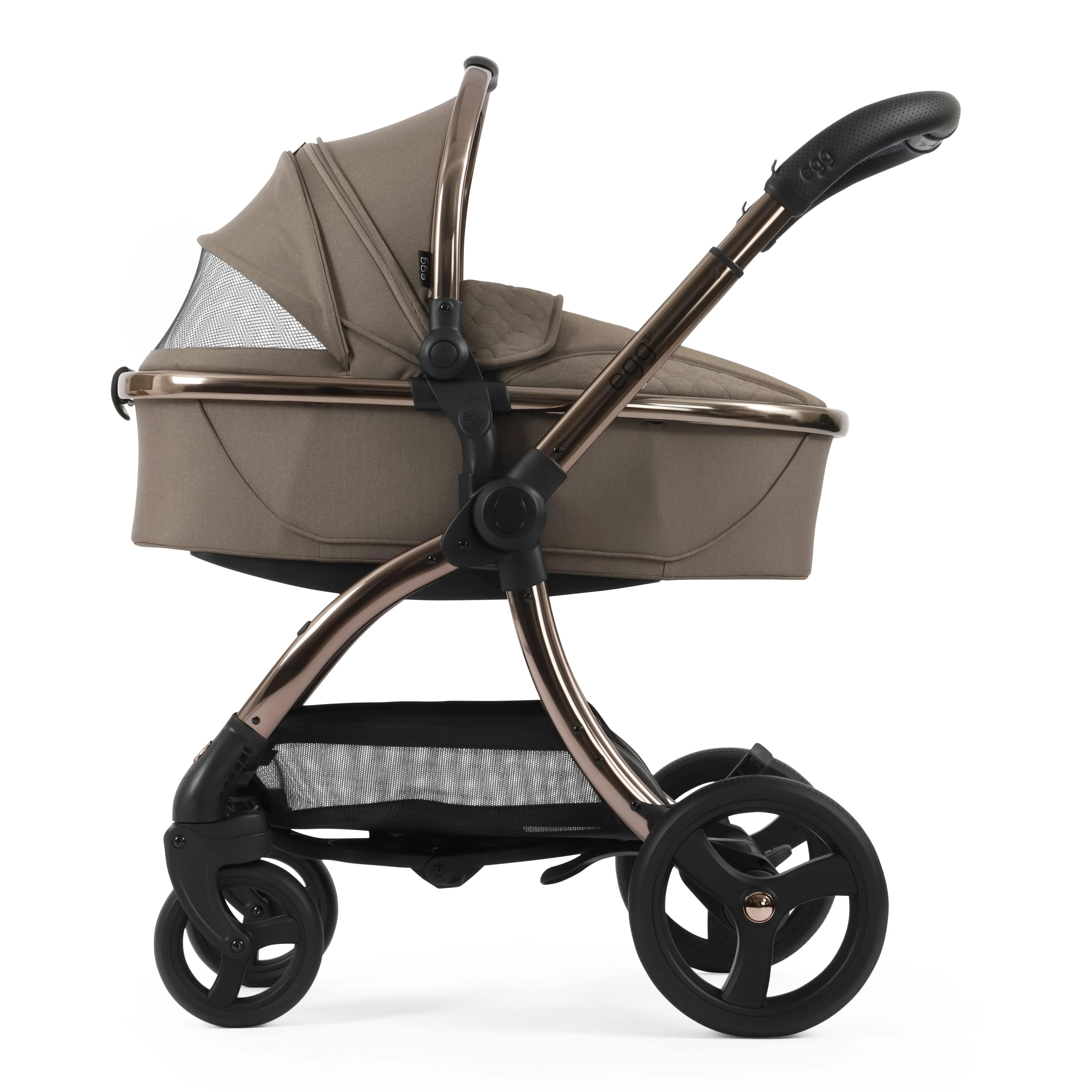 egg3 Luxury Maxi-Cosi Travel System Bundle in Mink