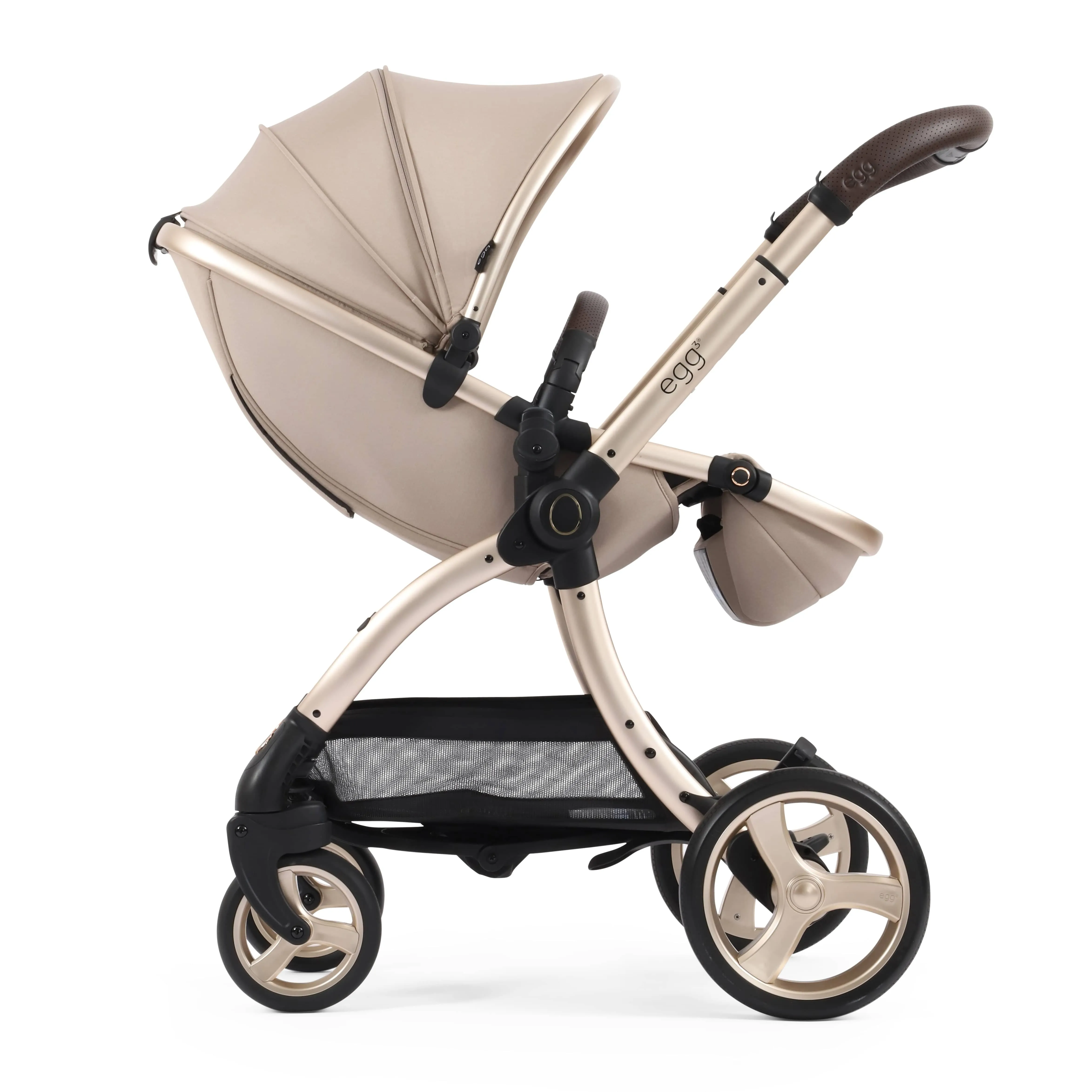 egg3 Luxury Travel System Bundle Feather