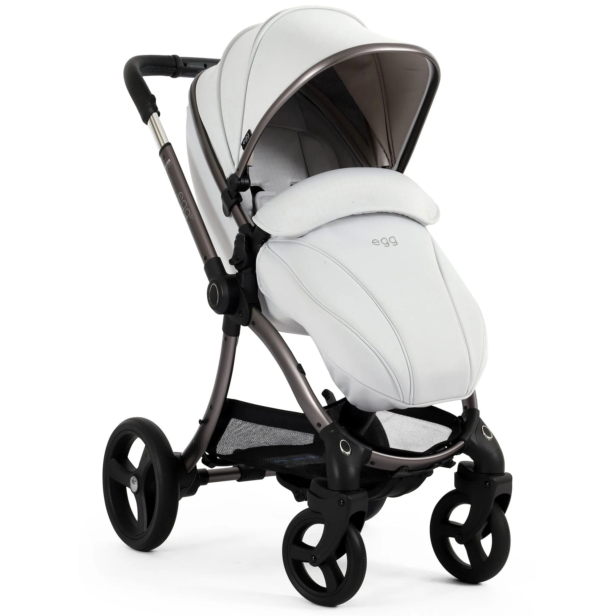 egg3 Luxury Travel System Bundle in Houndstooth Silver