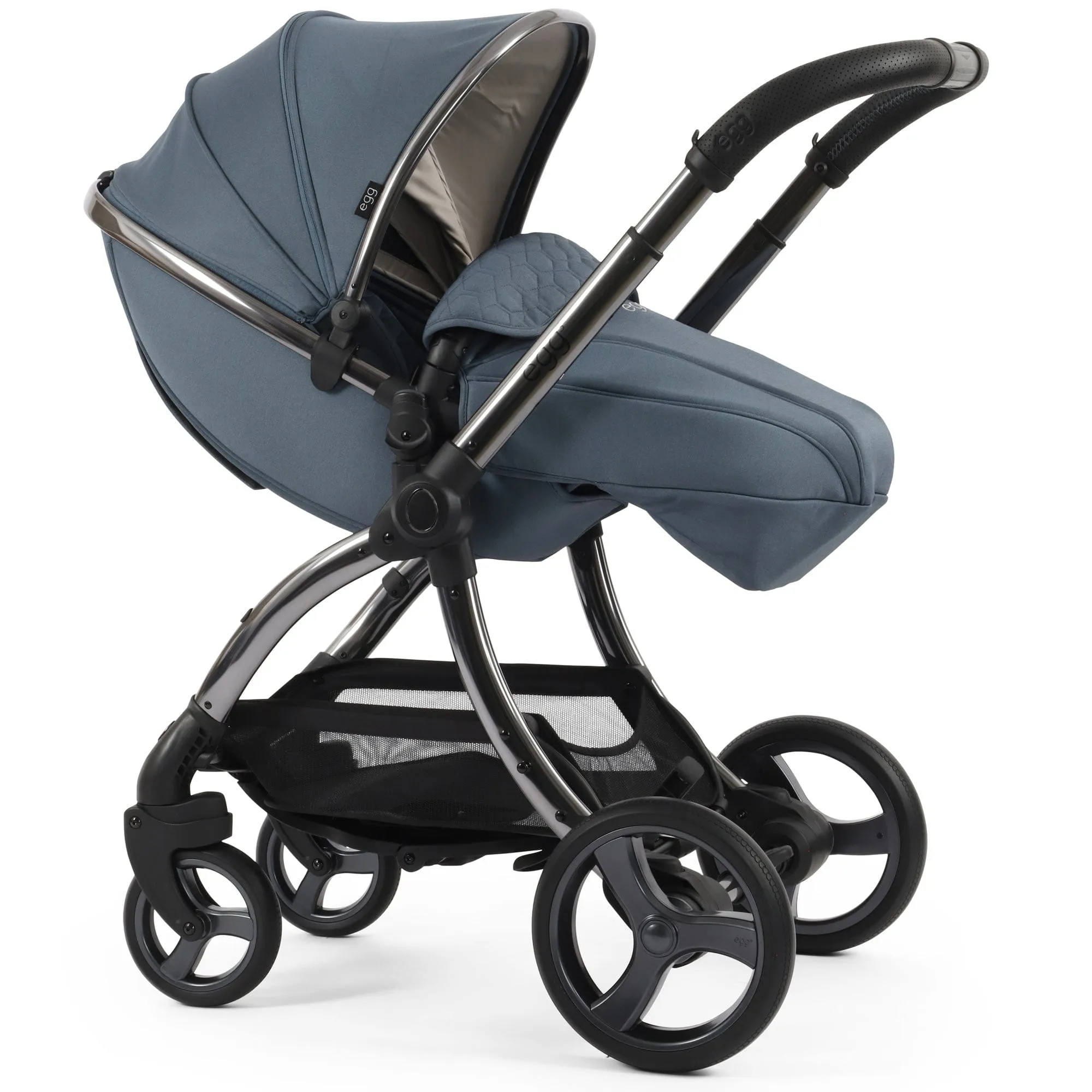 egg3 Luxury Travel System Bundle in Topaz