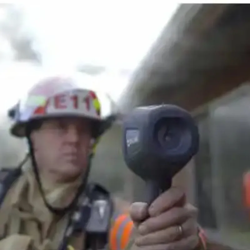 FLIR K53 Thermal Imaging Camera Kit for Firefighters High-Performance 320 x 240 60 Hz