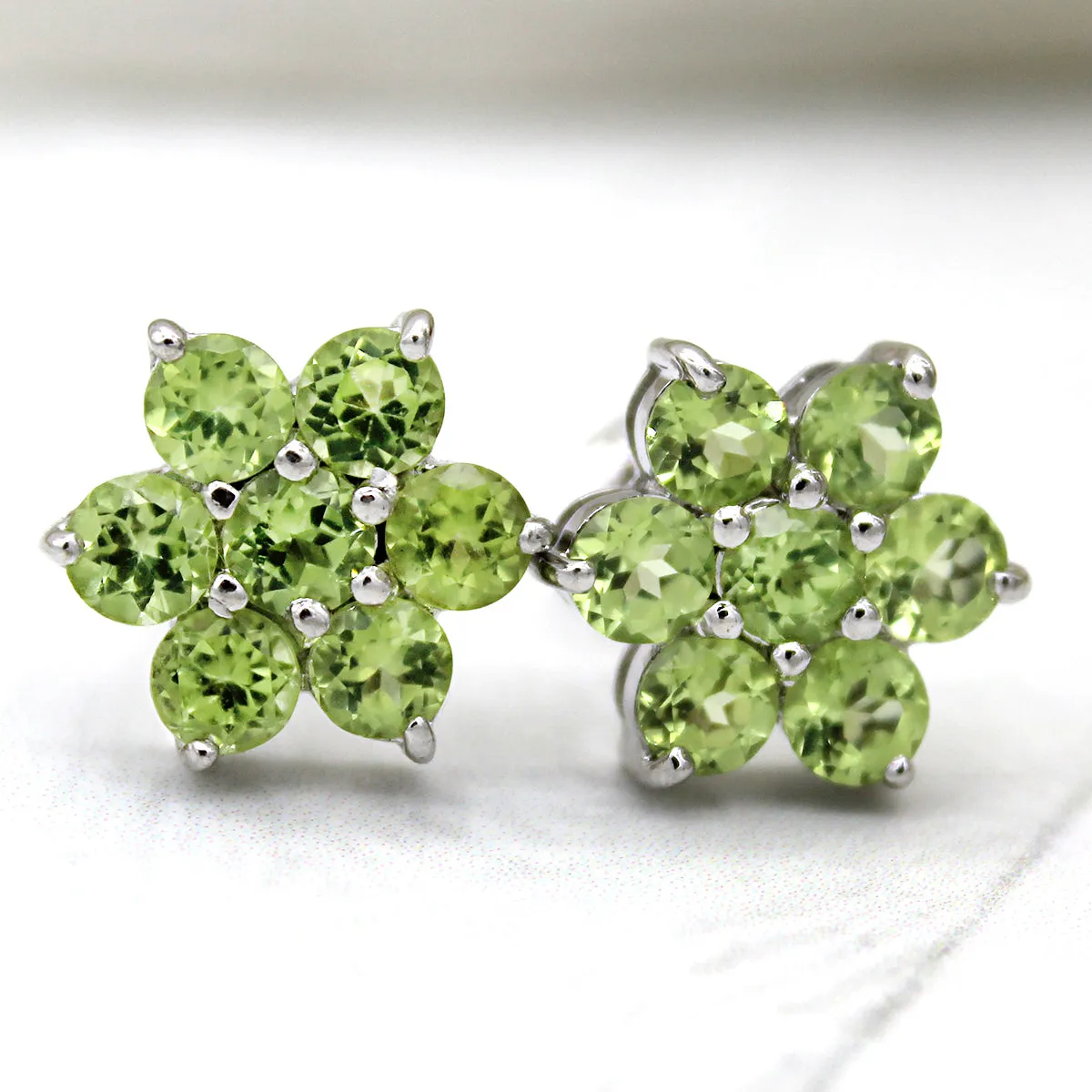 Flower Cluster Stud Natural Peridot Fine Earring
